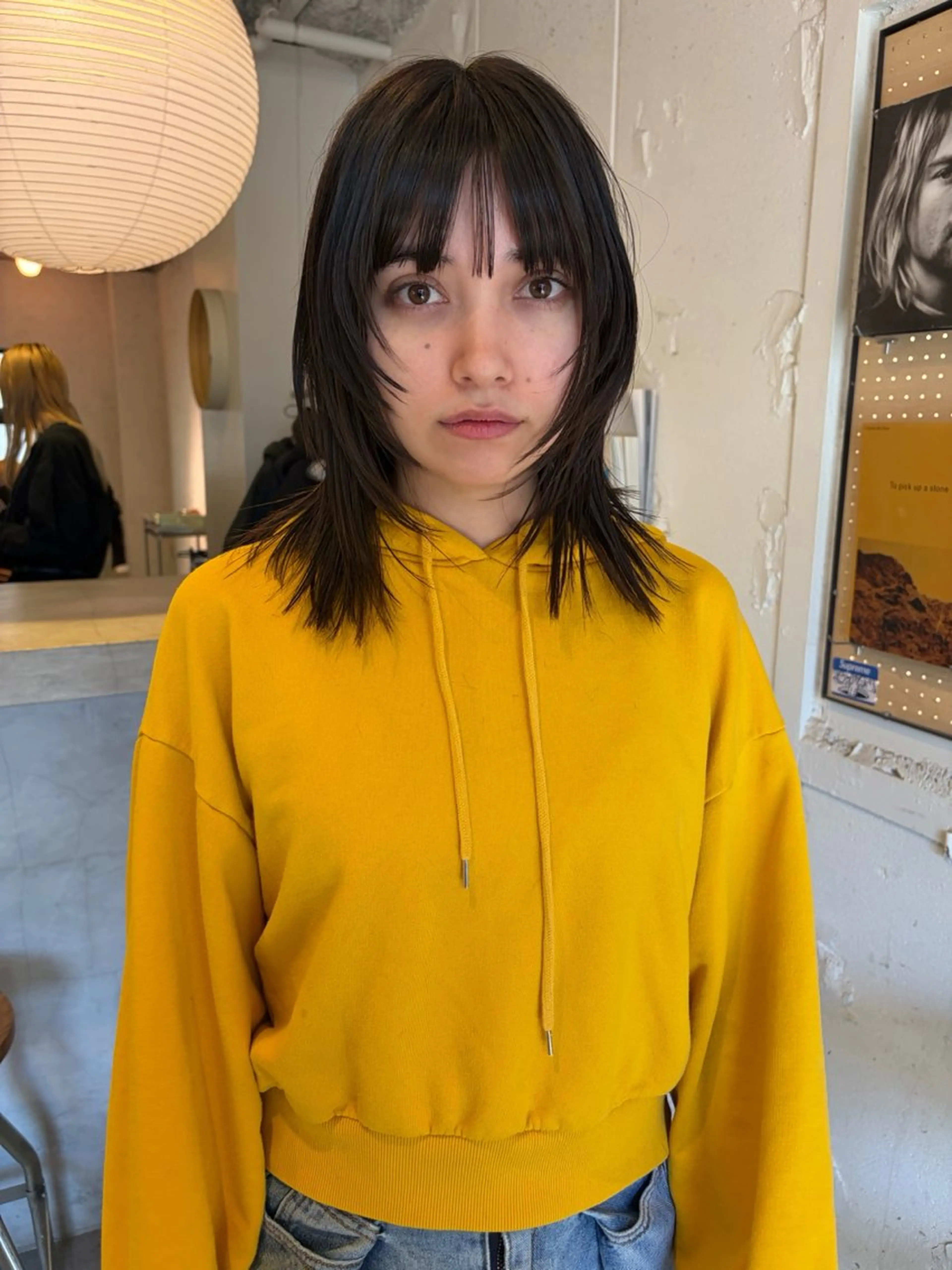 ミディアム カラー レイヤーカット カット ヘアカラー トリートメント Loom.所属・村上雅人 ナチュラルモードのヘアスタイル