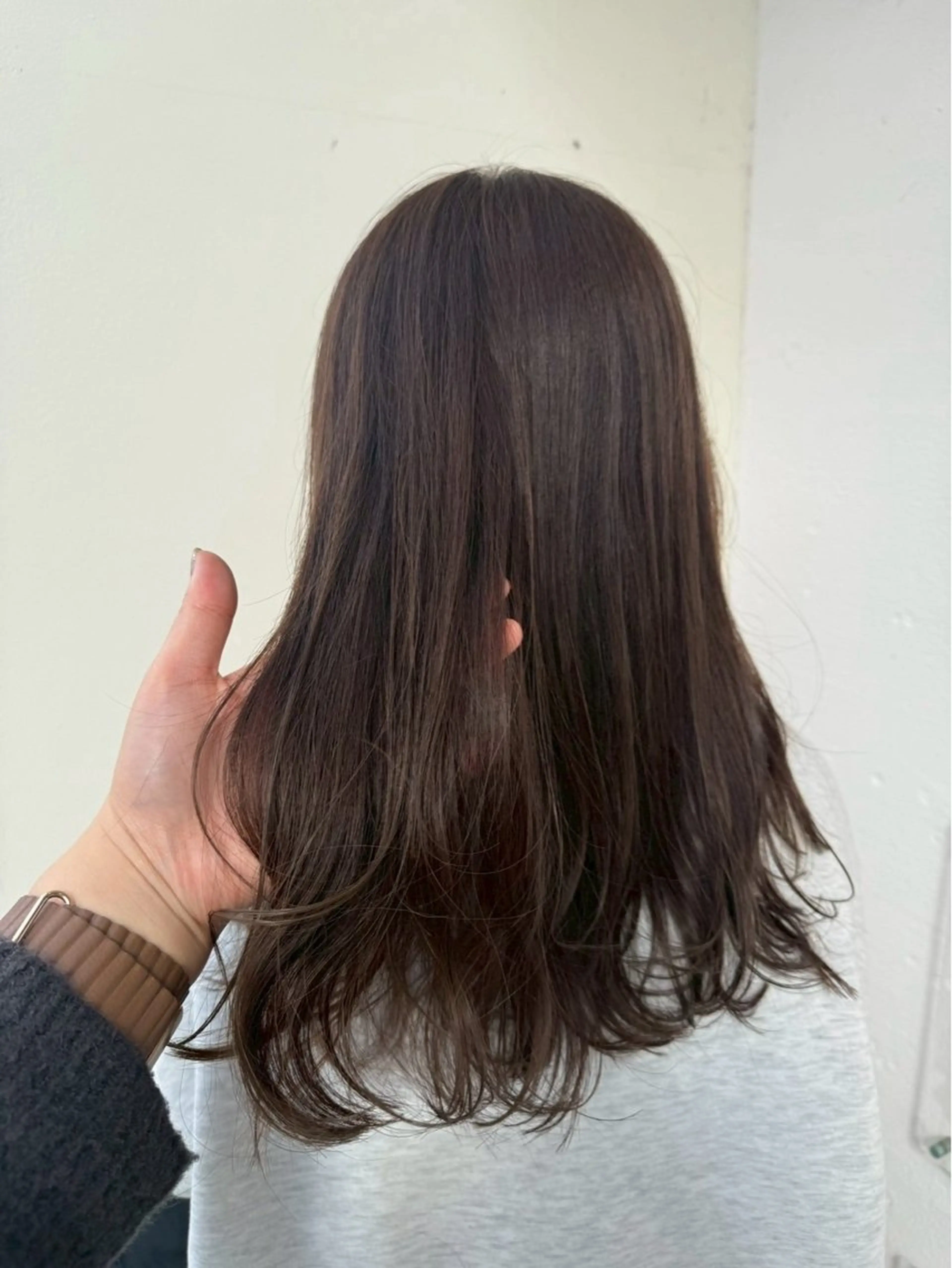 カラー 林 杏夏のヘアスタイル