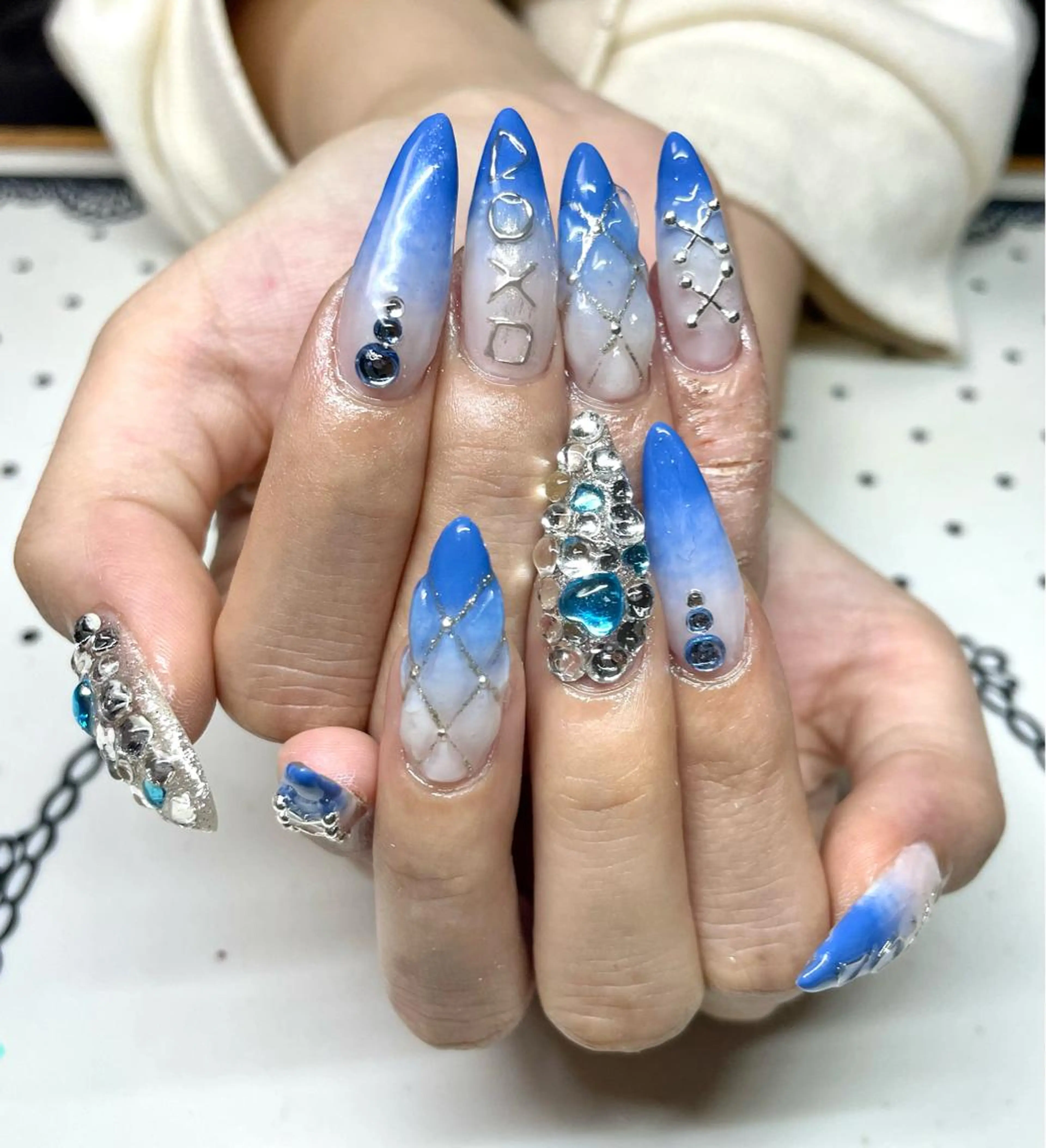 ネイル nailsalon sugarr所属・nailist cocoのネイルデザイン