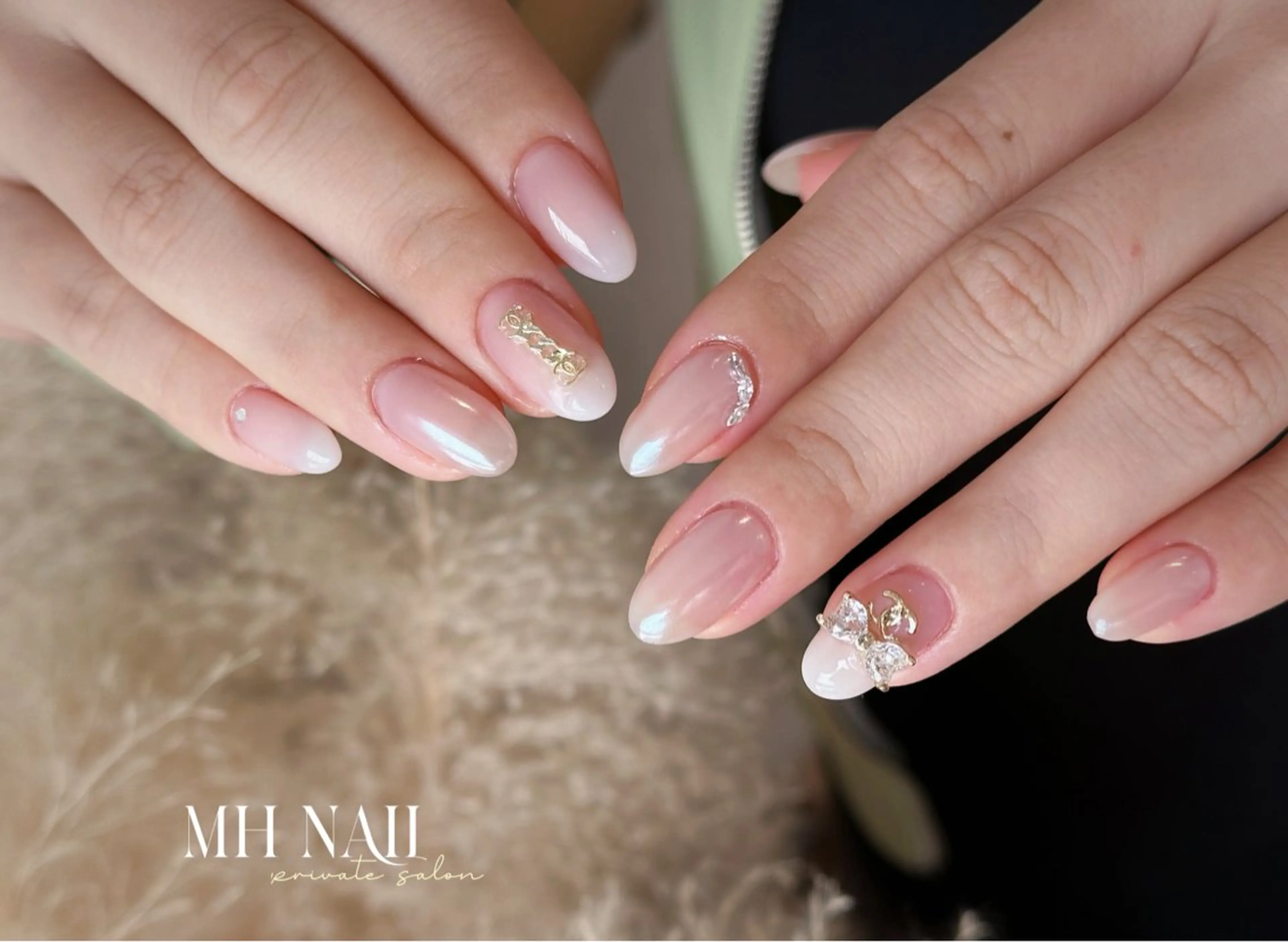 ネイル ハンドネイル MH Nailのネイルデザイン