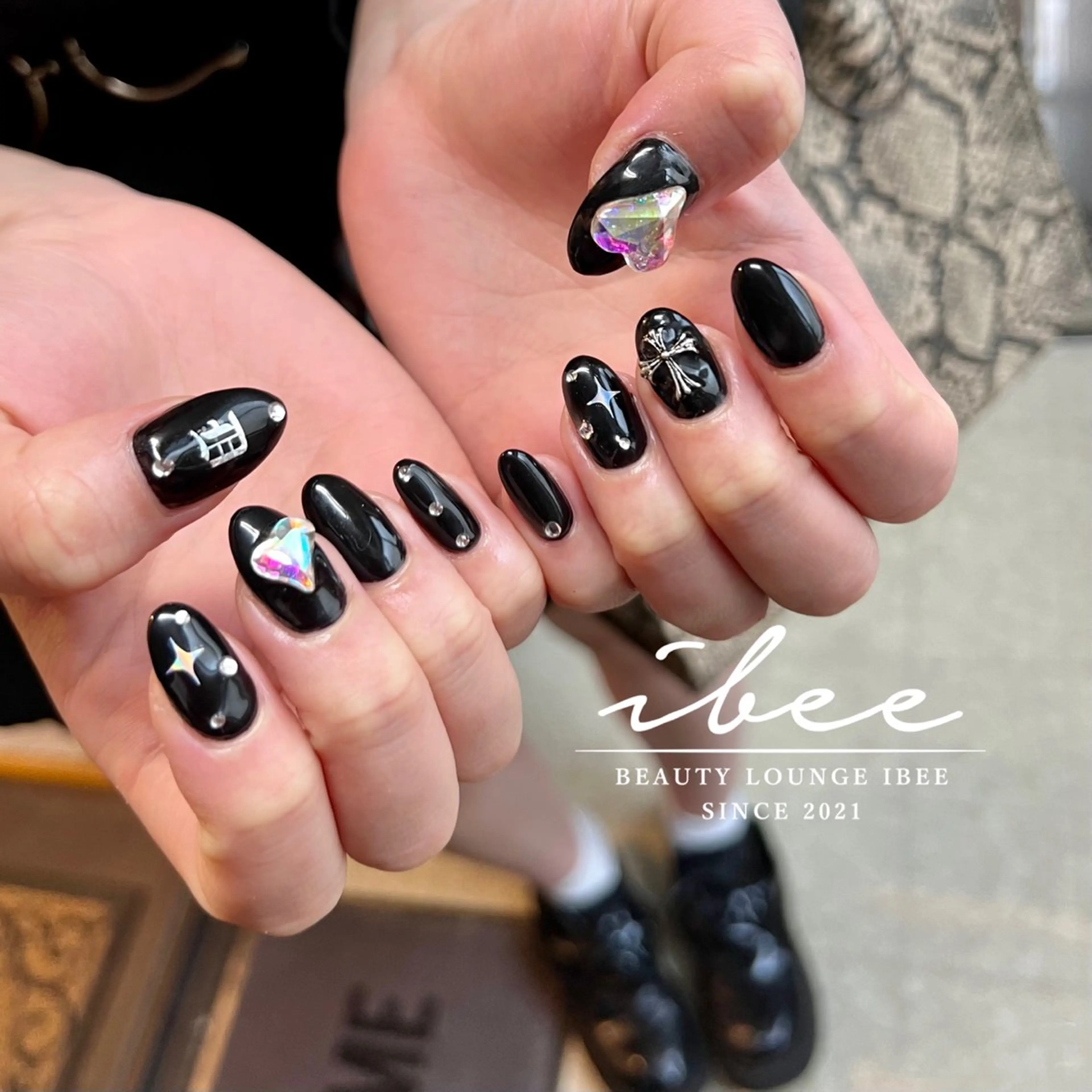 ネイル ハンドネイル ibee nail 🤍yumiのネイルデザイン
