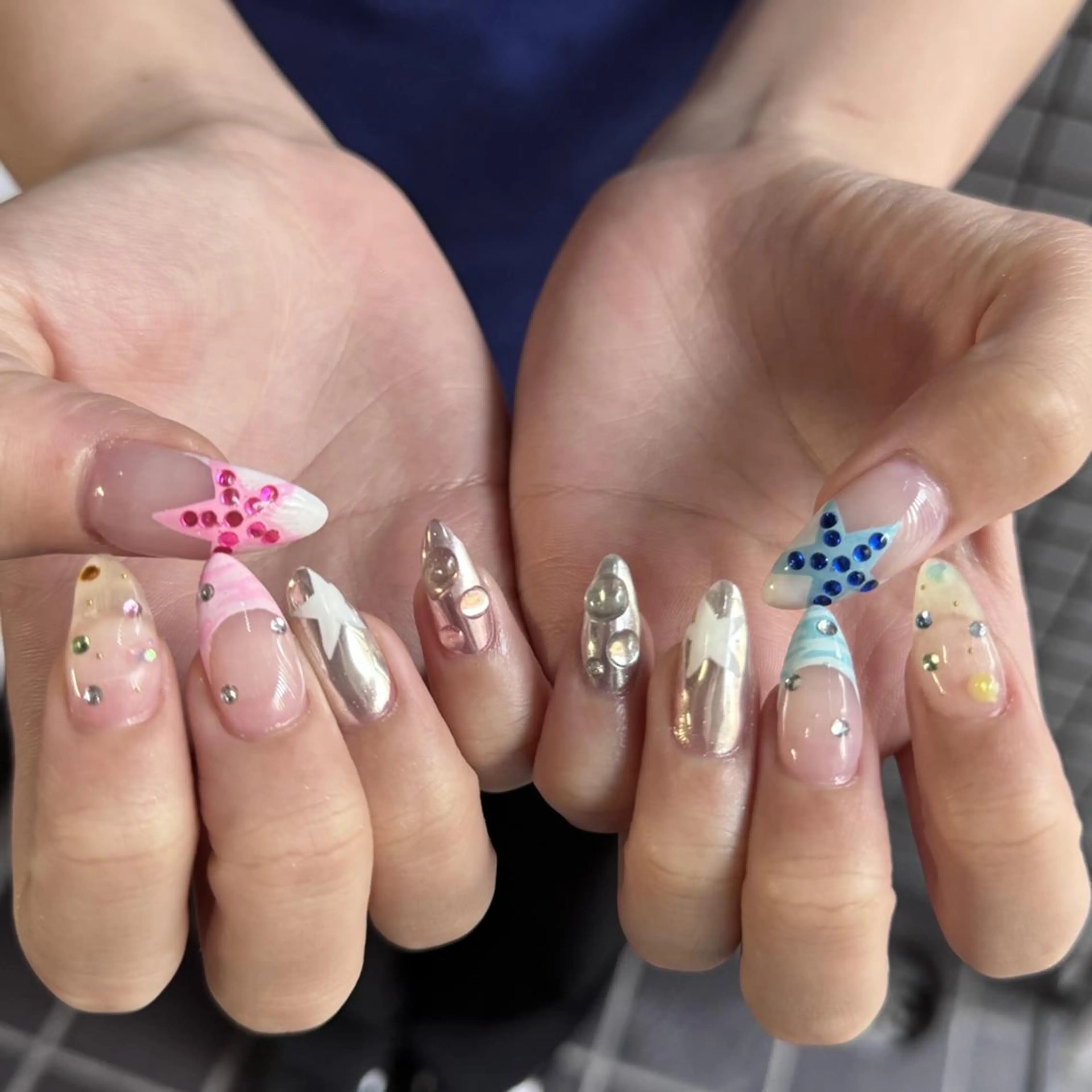 セミロング ハンドネイル 小川 柚香のネイルデザイン