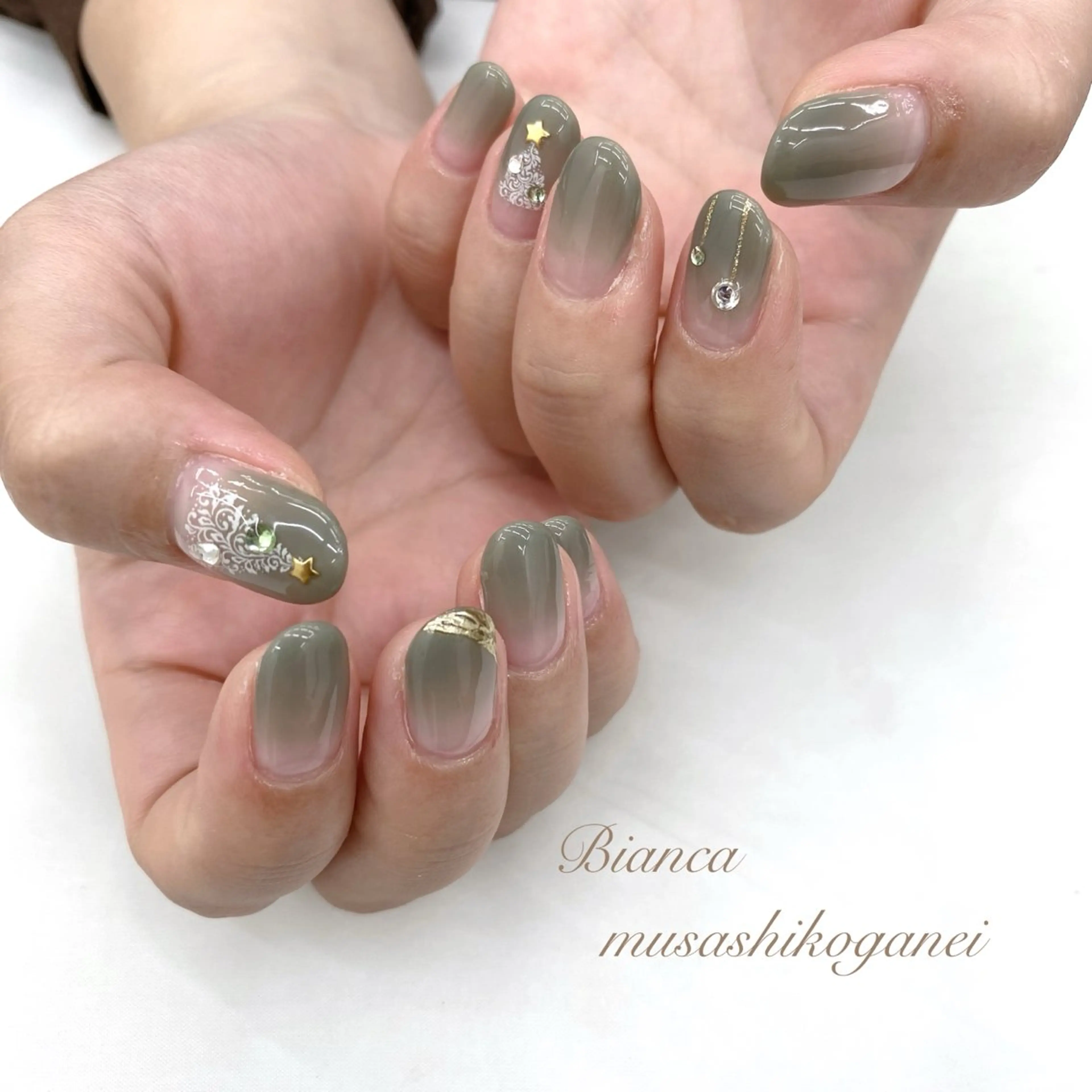 ネイル 冬ネイル クリスマス ハンドネイル Bianca 武蔵小金井　しぎはらのネイルデザイン