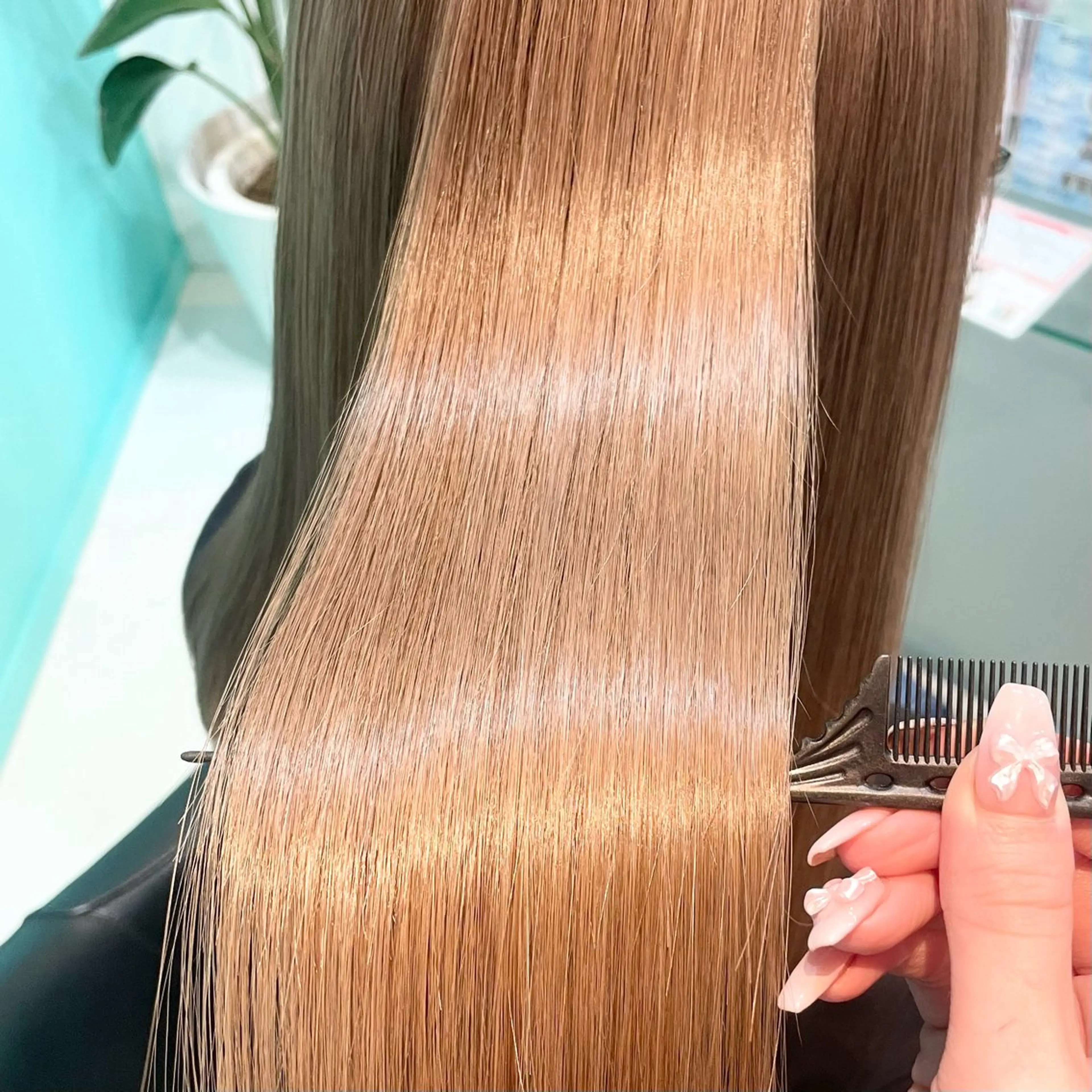 ミディアム 髪質改善 トリートメント Natsuki‎🤍 透明感×艶カラー🫧のヘアスタイル