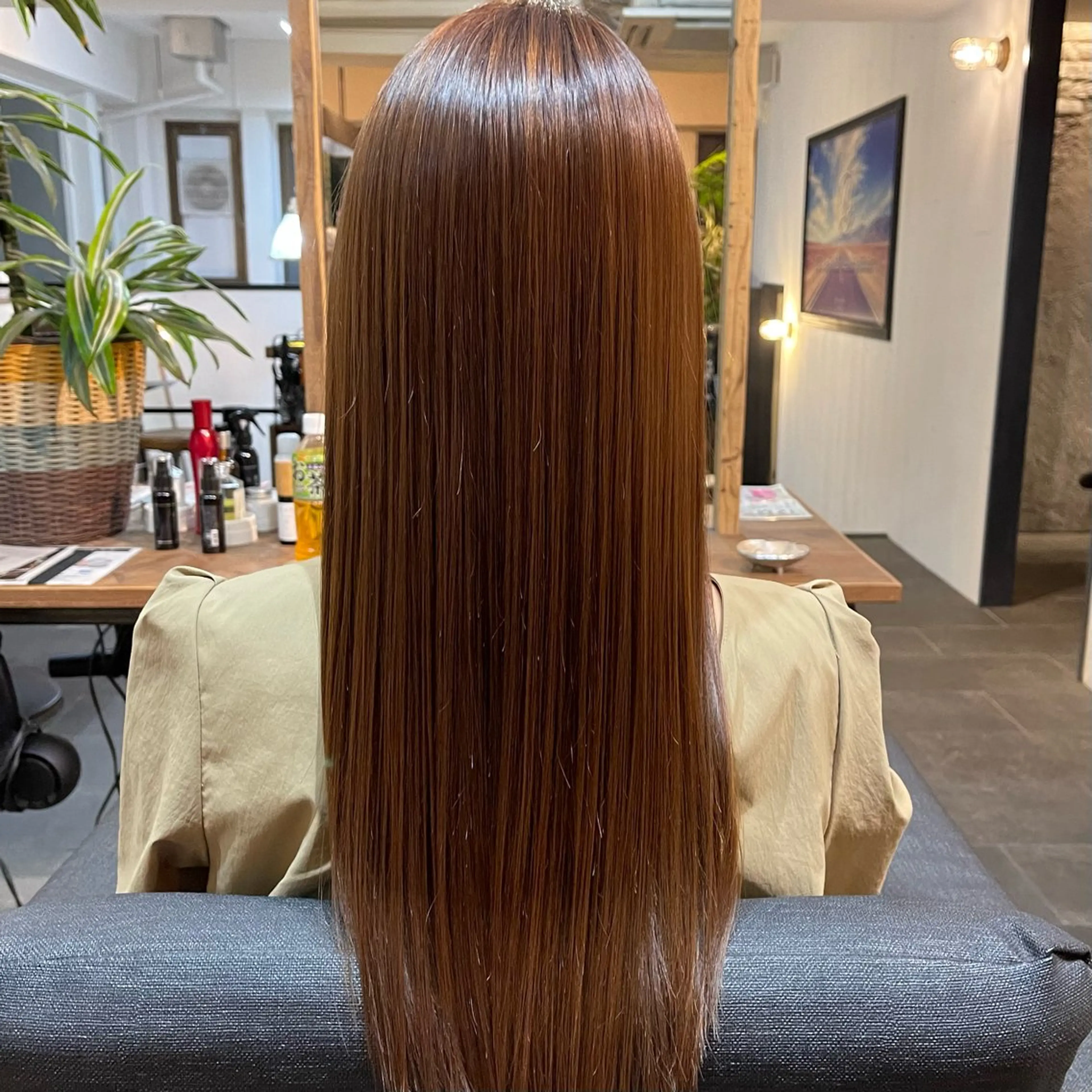 ロング カラー AKALA  HAIR Laule'a所属・鶴野 響斗のヘアスタイル