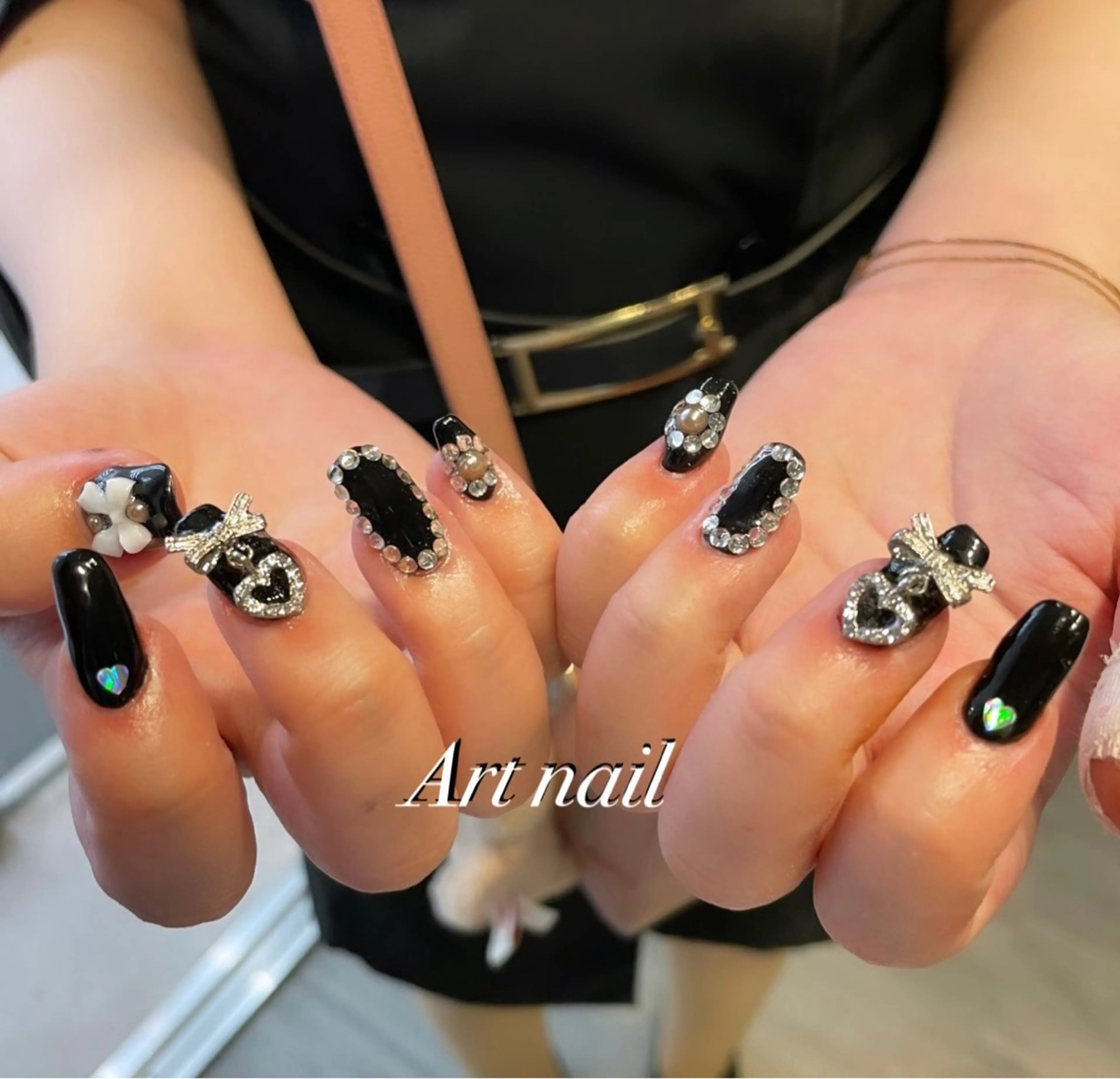 ネイル 🫧飛山琉桜/二条 ネイルアート/束感のマツエク・マツパデザイン