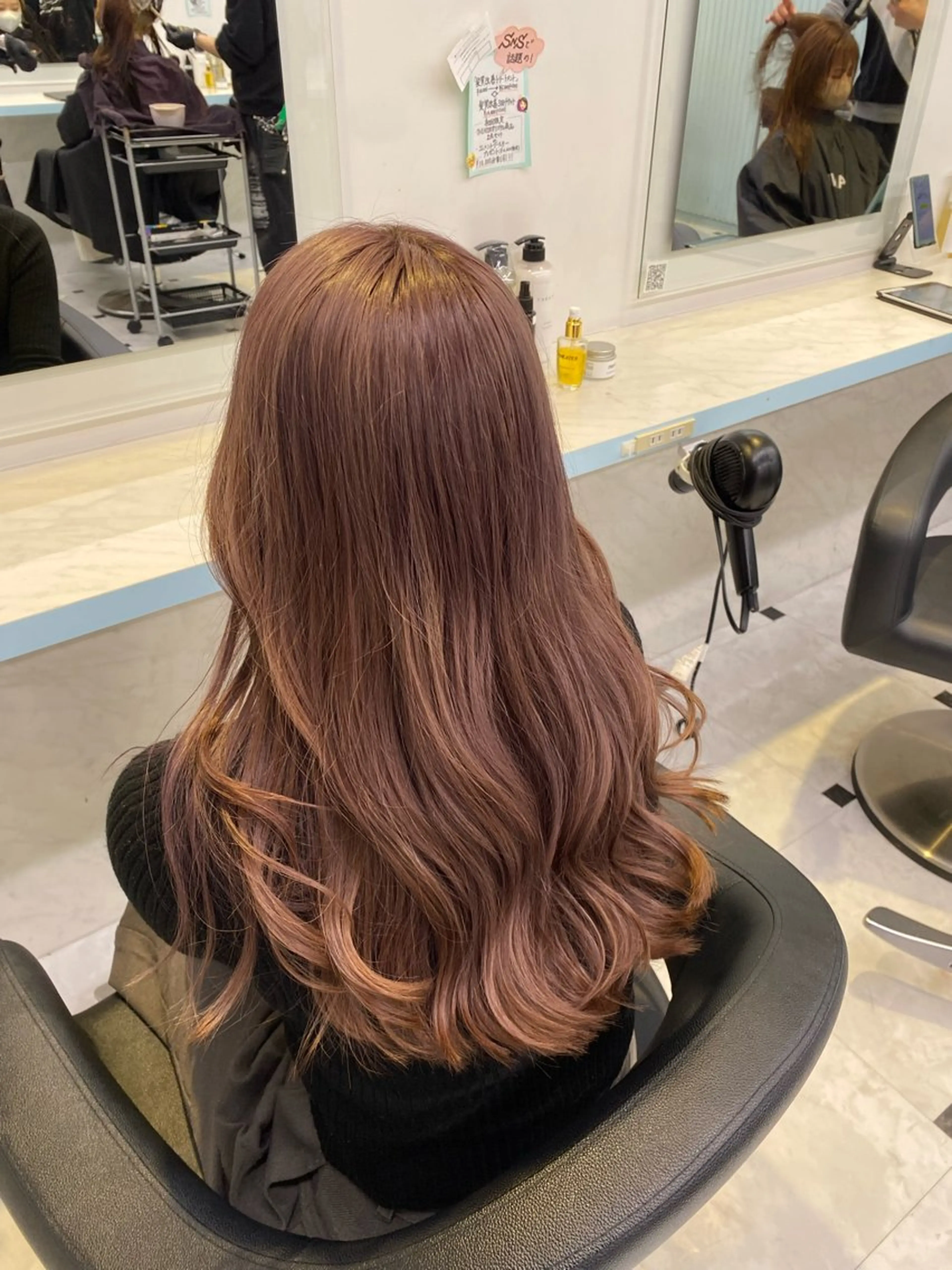 ロング カラー ヘアカラー 🩷モテ髪＆透明感 🩷ミルクティー🩷のヘアスタイル