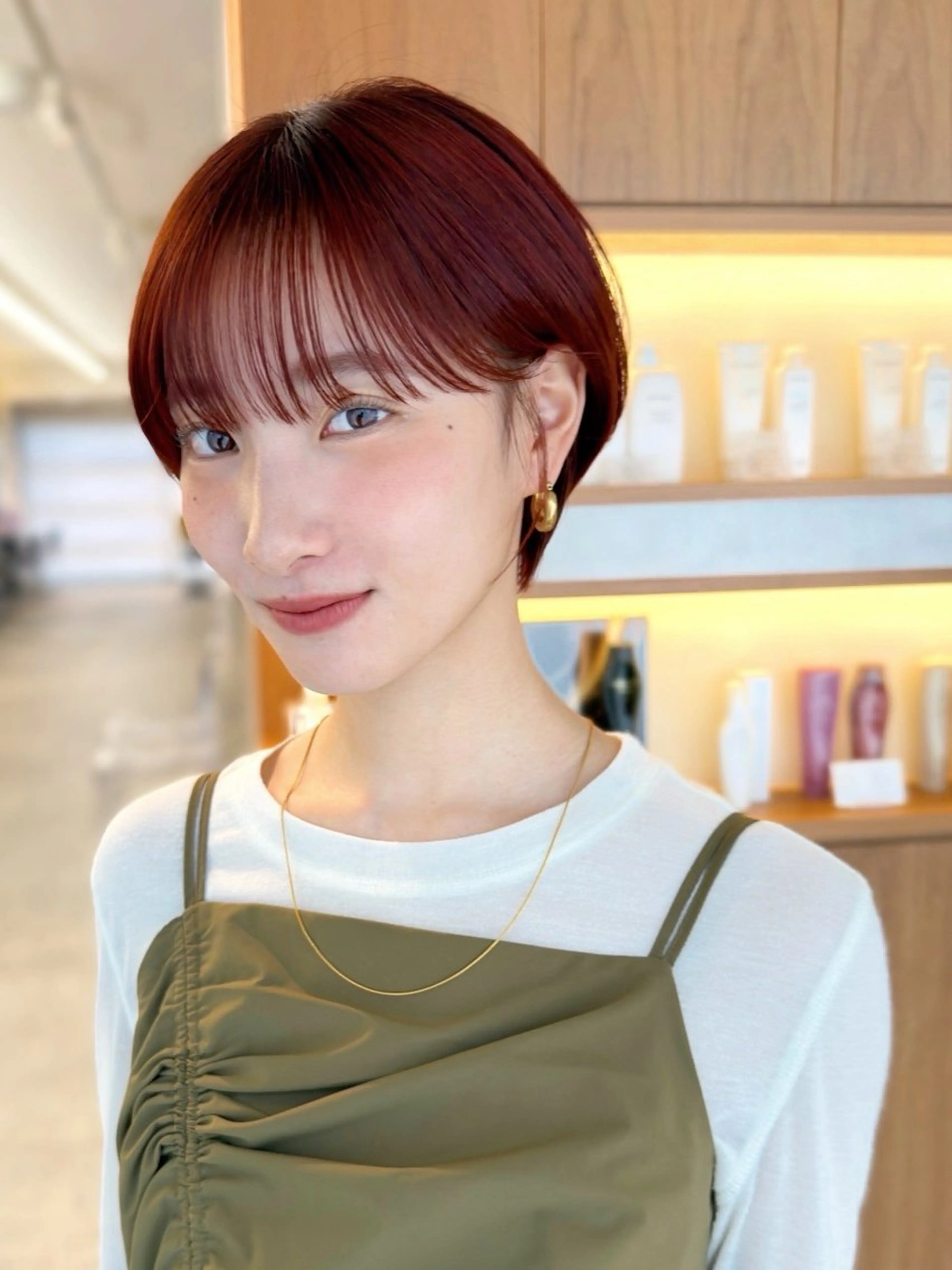 ショート Abbey ４のヘアスタイル