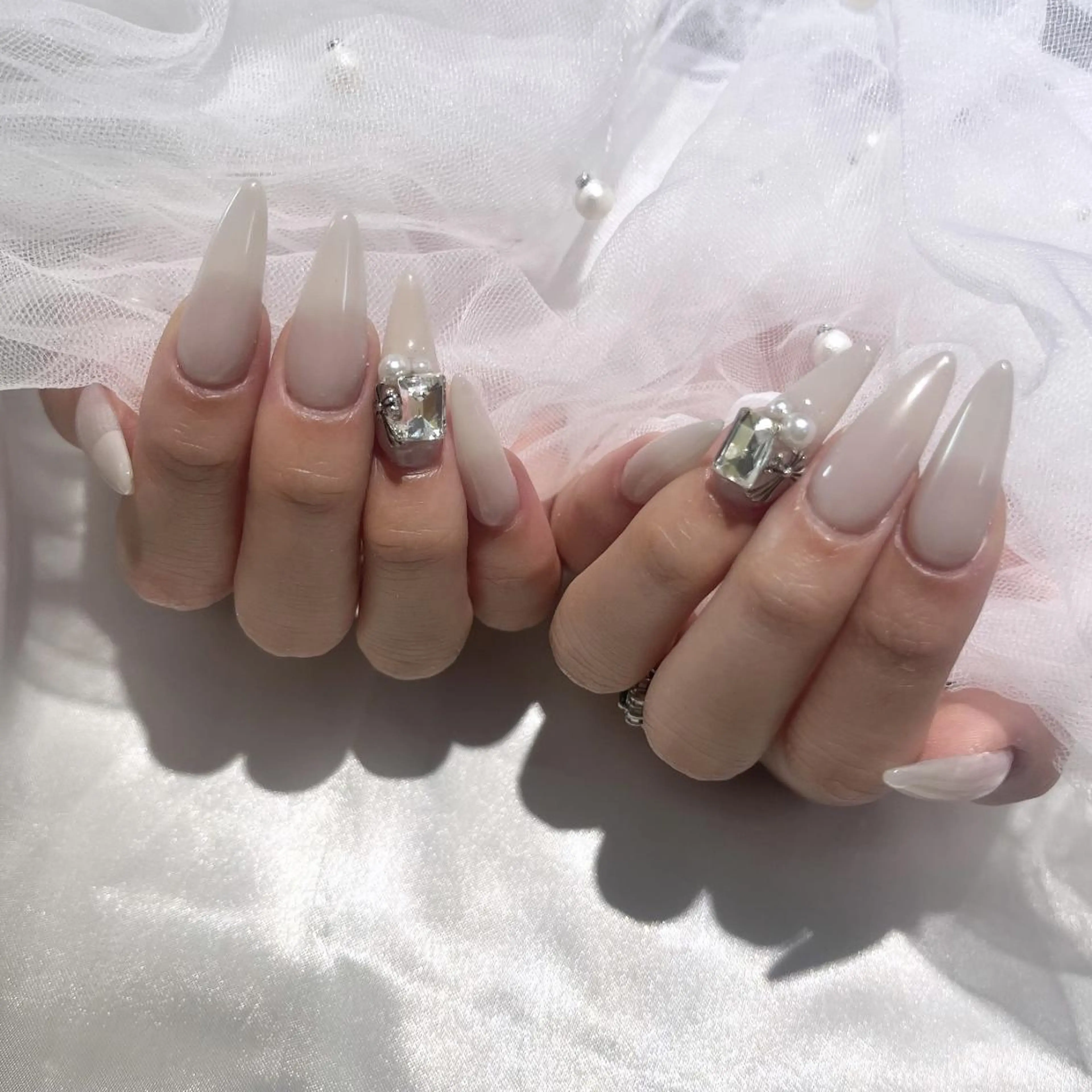 ネイル fein. 心斎橋🩶🪄のマツエク・マツパデザイン