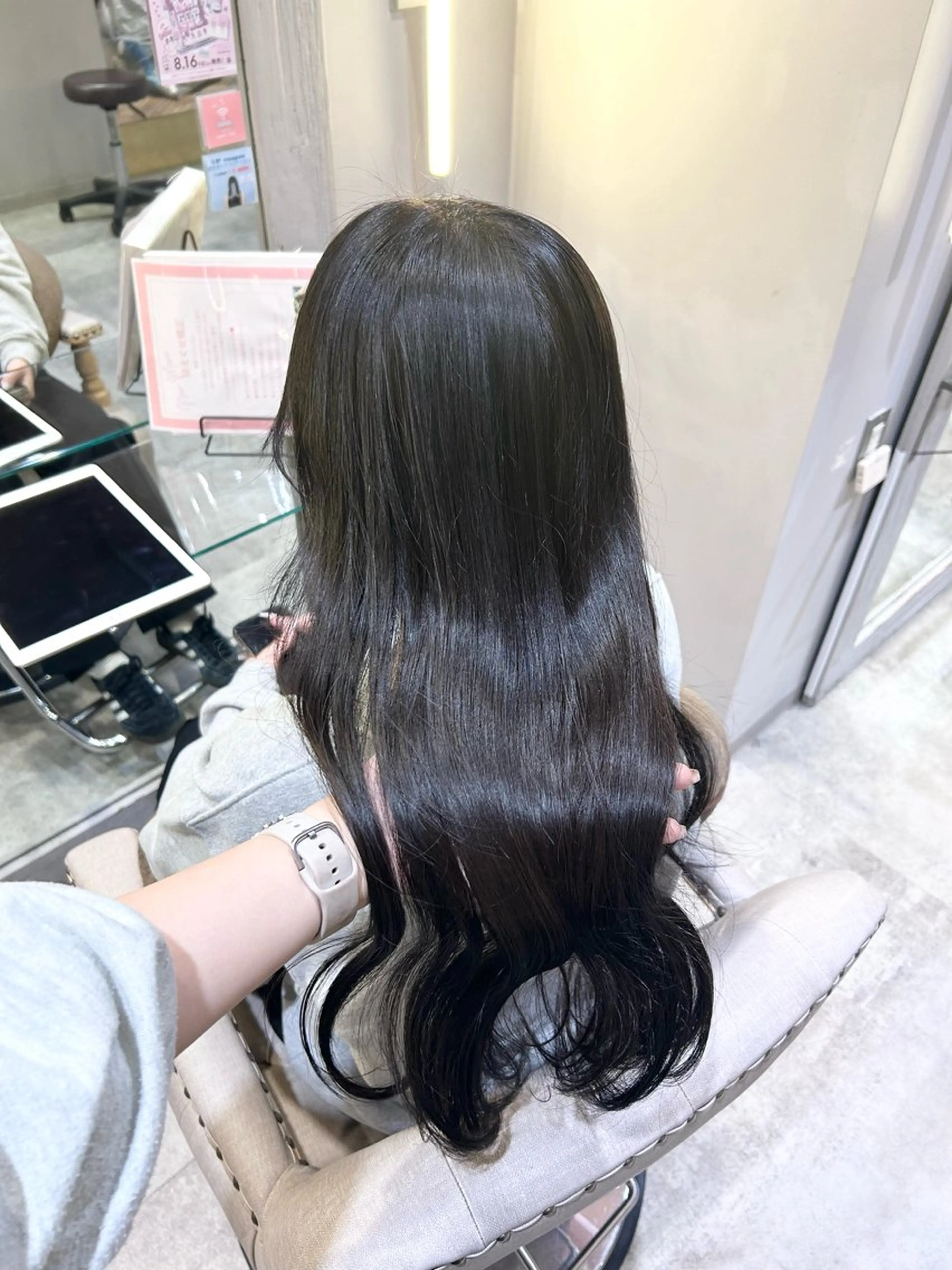 ロング カラー 透明感カラー グレージュ ヘアカラー 🐰🎀艶髪特化 yuzuka🎀🐰のヘアスタイル