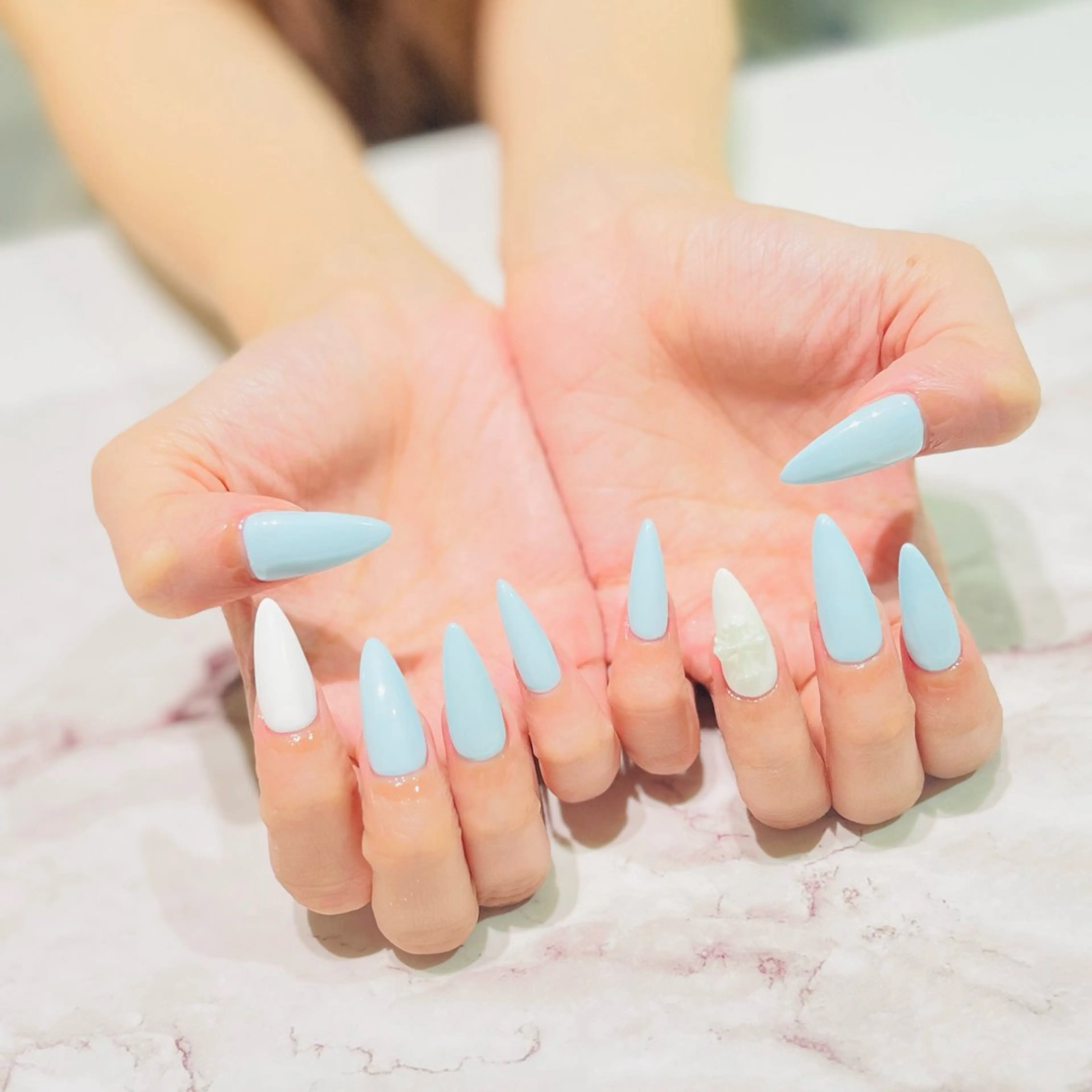 ネイル ハンドネイル Hair removal & Beauty salon Produce by Lucia所属・nail salon Luciaのネイルデザイン