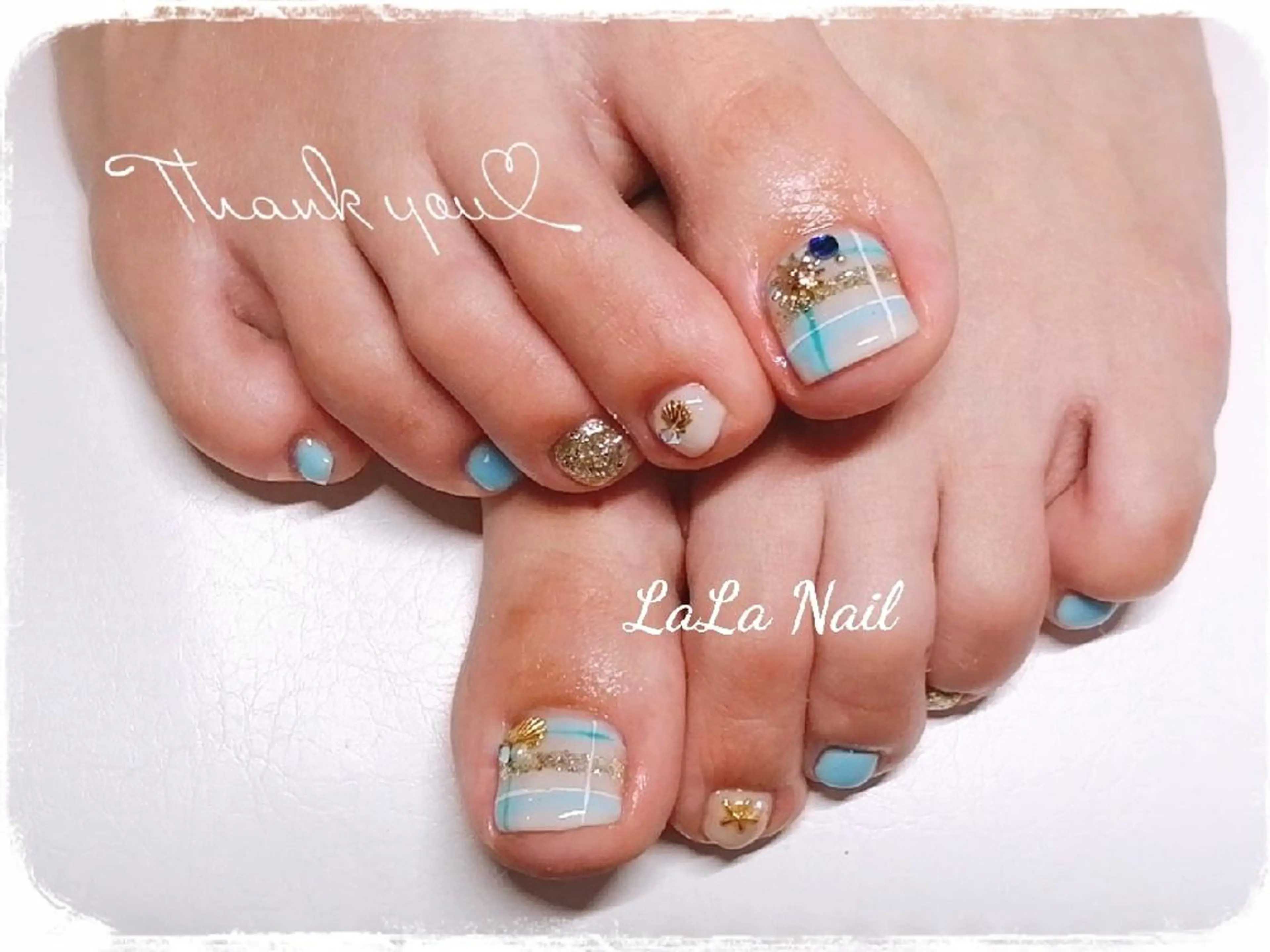 ネイル フットネイル 夏ネイル LaLa Nail所属・LaLa Nailのネイルデザイン
