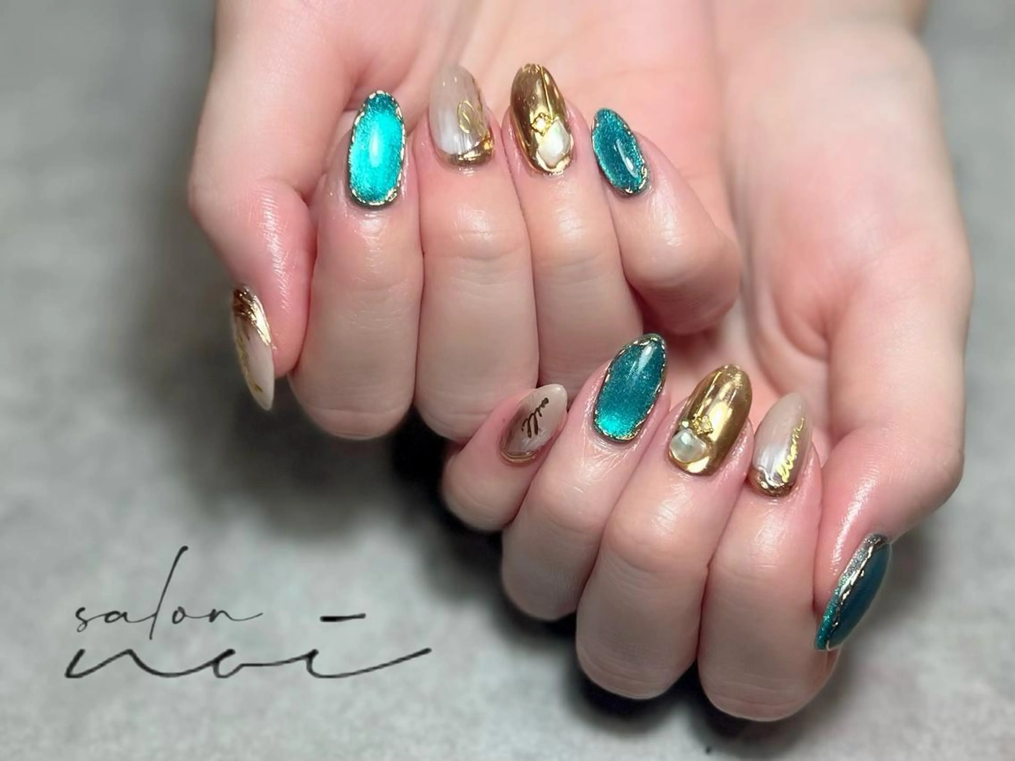 ネイル マグネットネイル ハンドネイル salon noi所属・salon noiのネイルデザイン