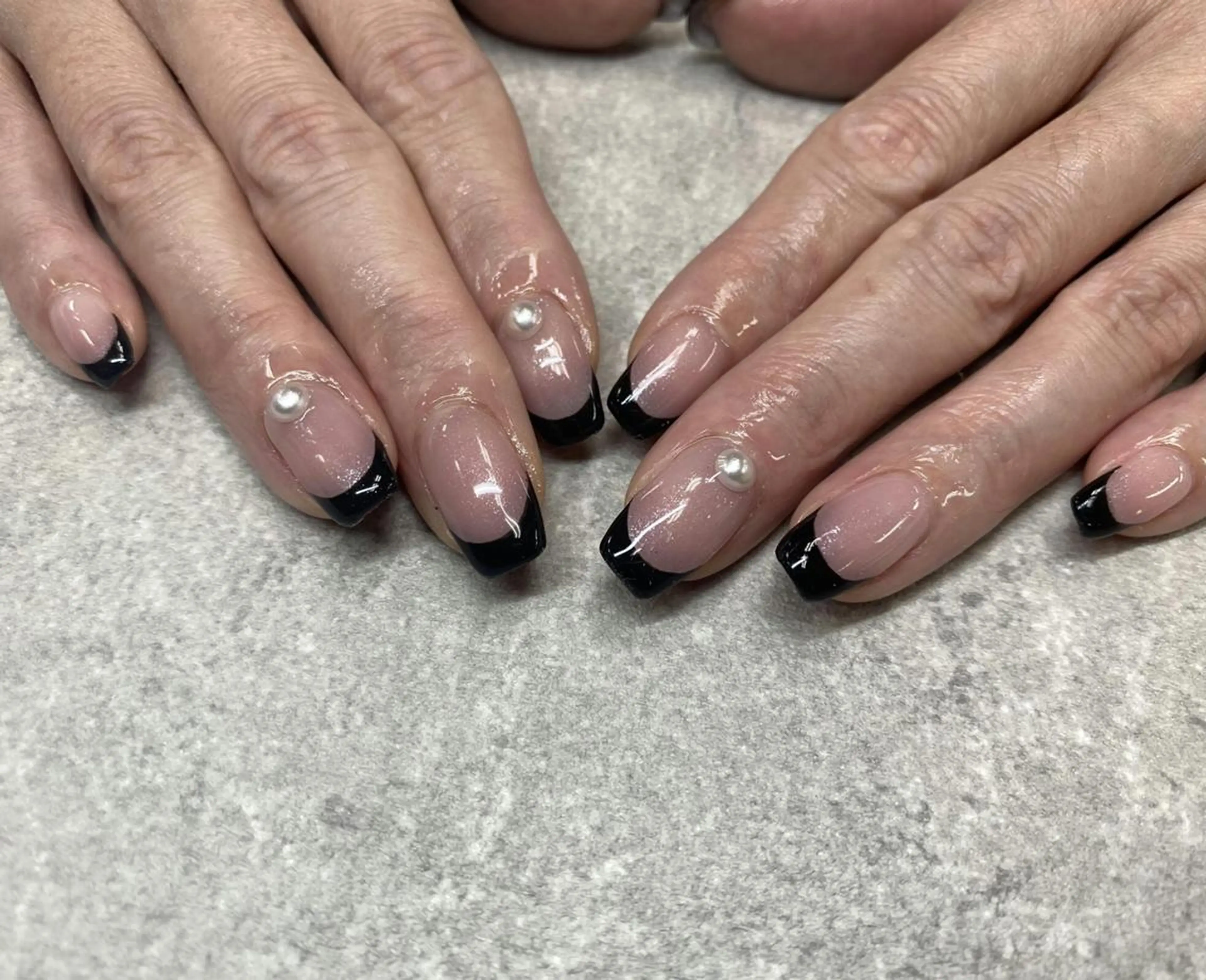 ネイル フットネイル フレンチネイル グラデーション キラキラネイル 韓国ネイル FASTNAIL PLUS 新宿店のネイルデザイン