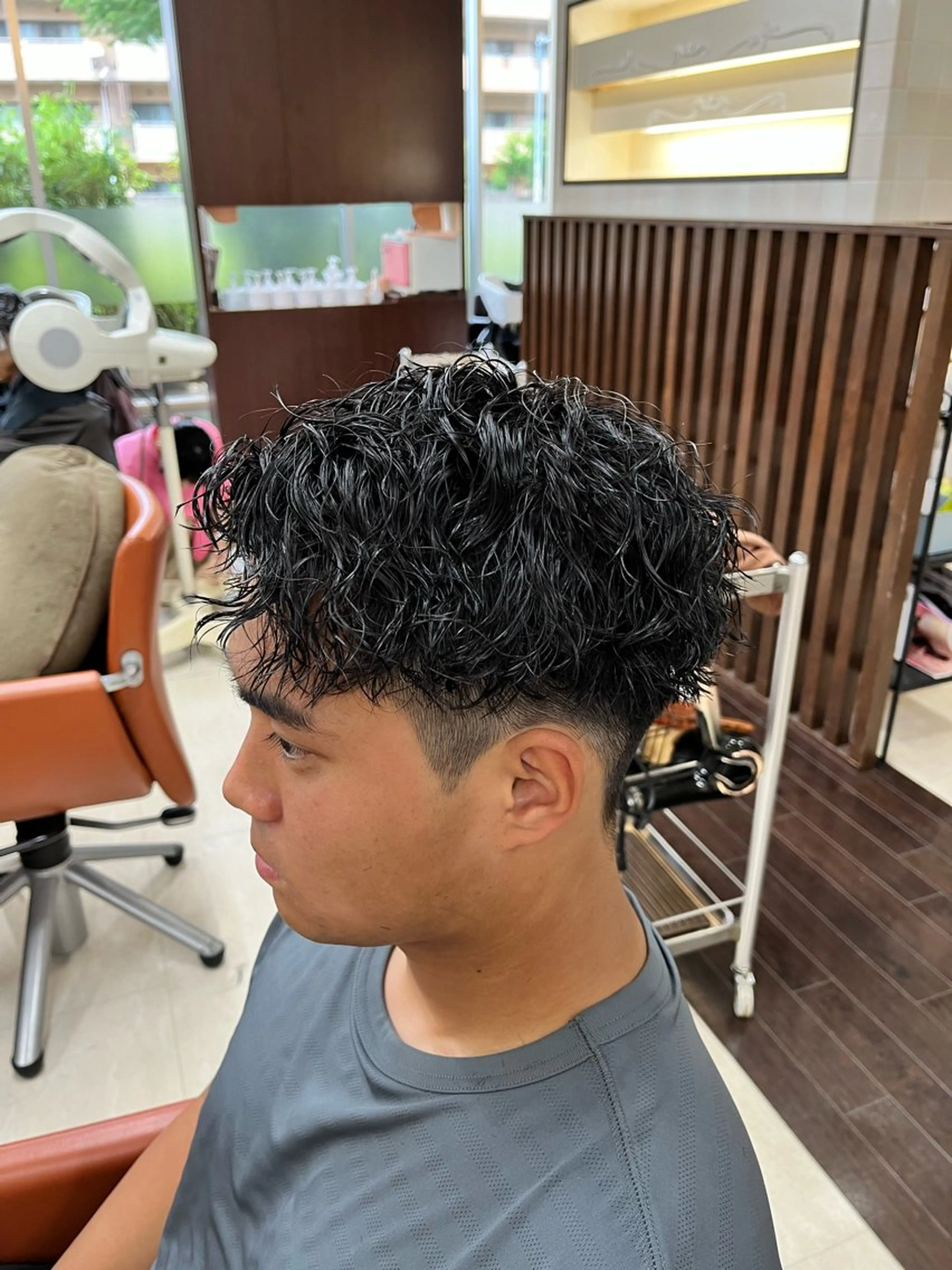 ショート パーマ メンズ メンズパーマ ツイストスパイラルパーマ 刈り上げ ショートヘア スパイラルパーマ AROH  men's cut&men's perm 船橋店所属・🧊メンズ特化🧊 高木航希のヘアスタイル