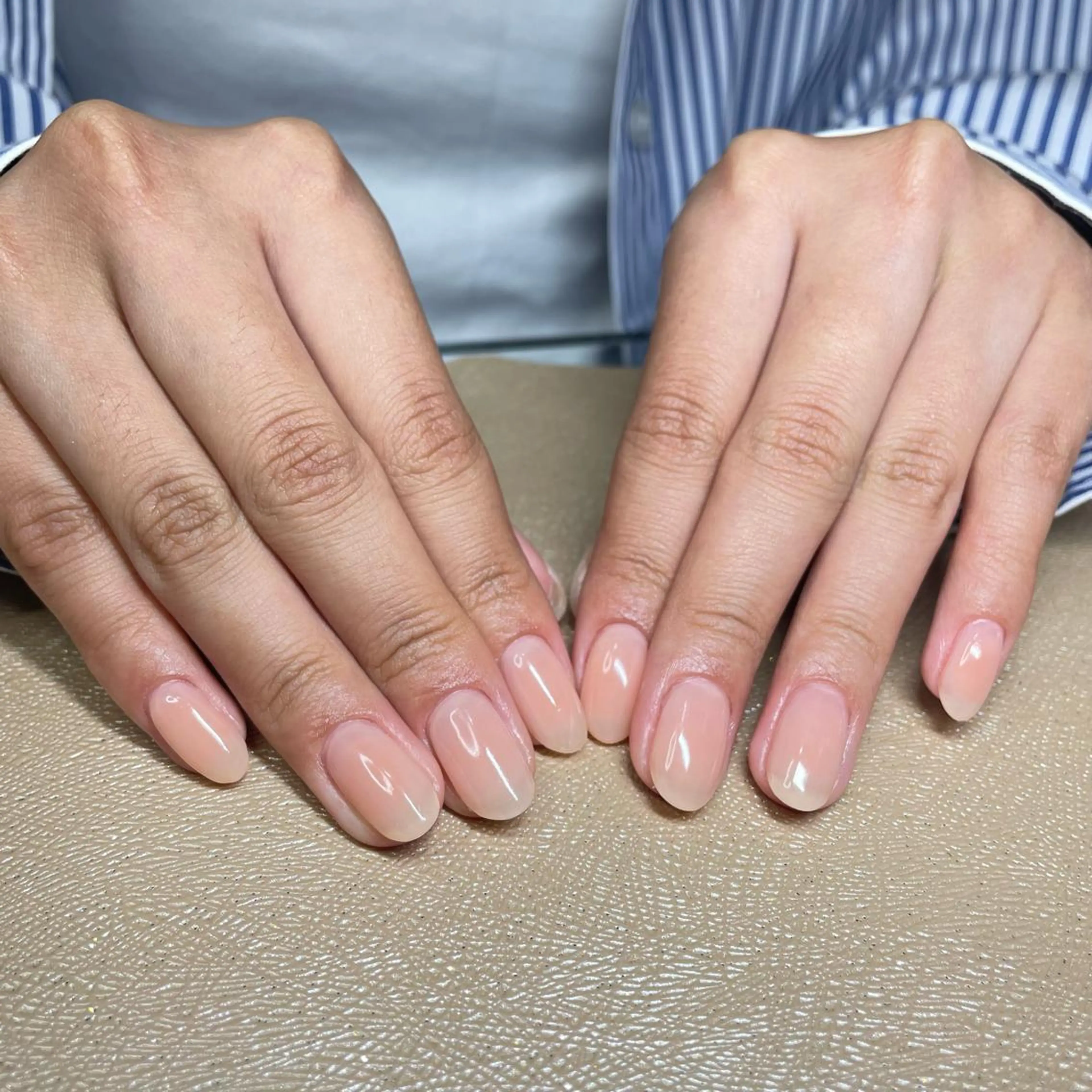 ネイル ワンカラーネイル ピンク ピンクベージュ ショートネイル シンプルネイル ハンドネイル うにゃねいる🌷 Mayaのネイルデザイン