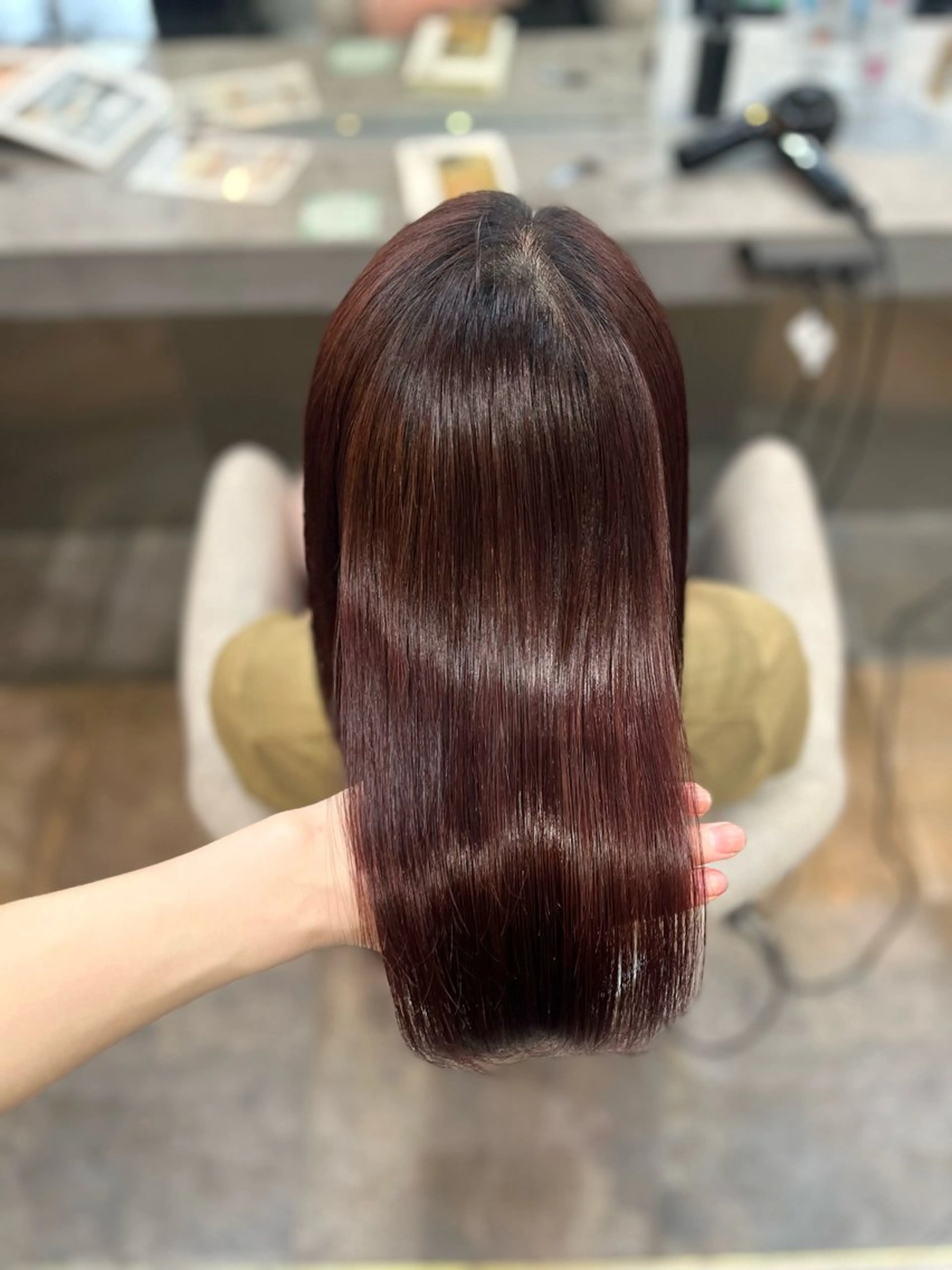 ロング カラー 佐藤 結摩の眉毛・アイブロウイメージ