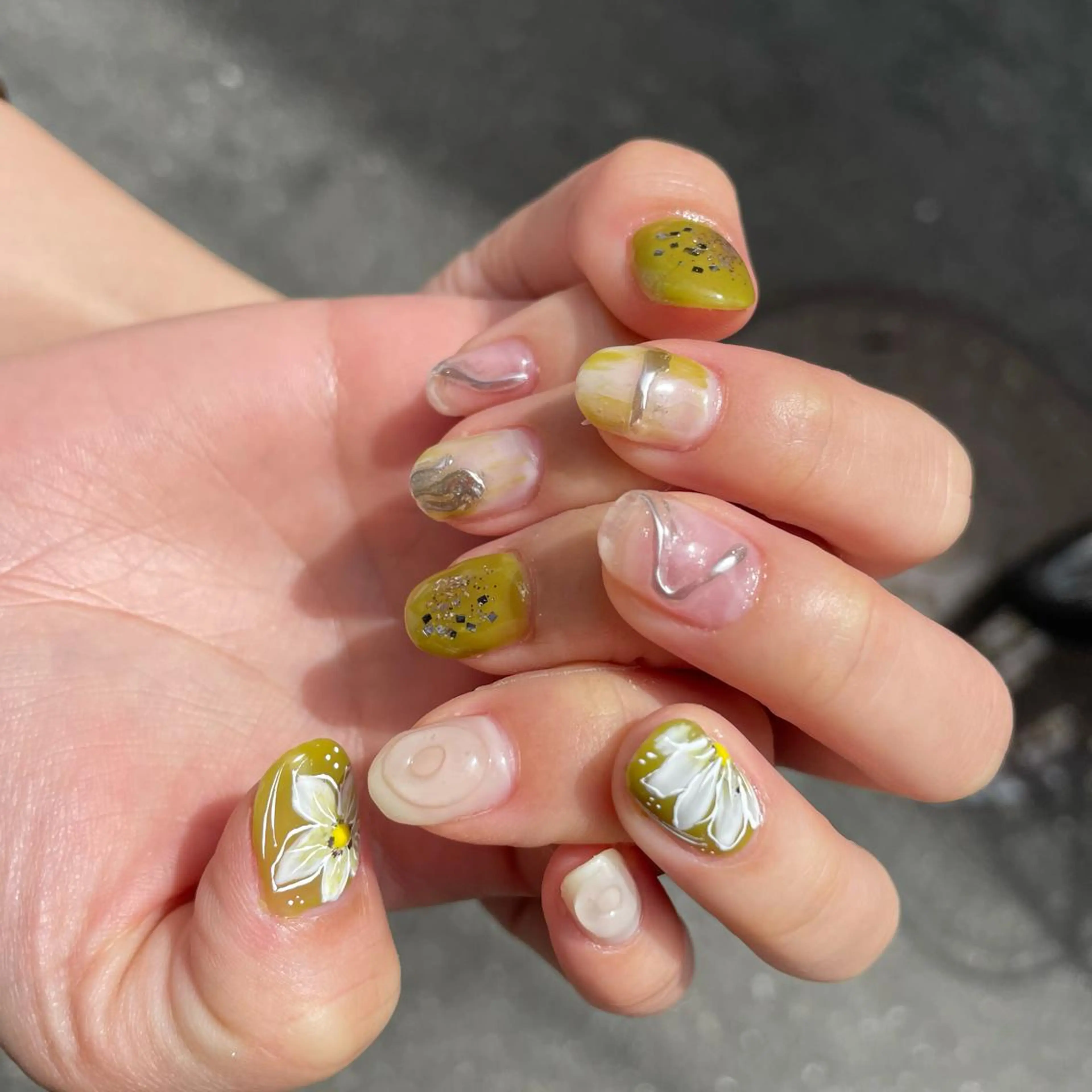 ネイル nail.gorin所属・吉村 優子のネイルデザイン