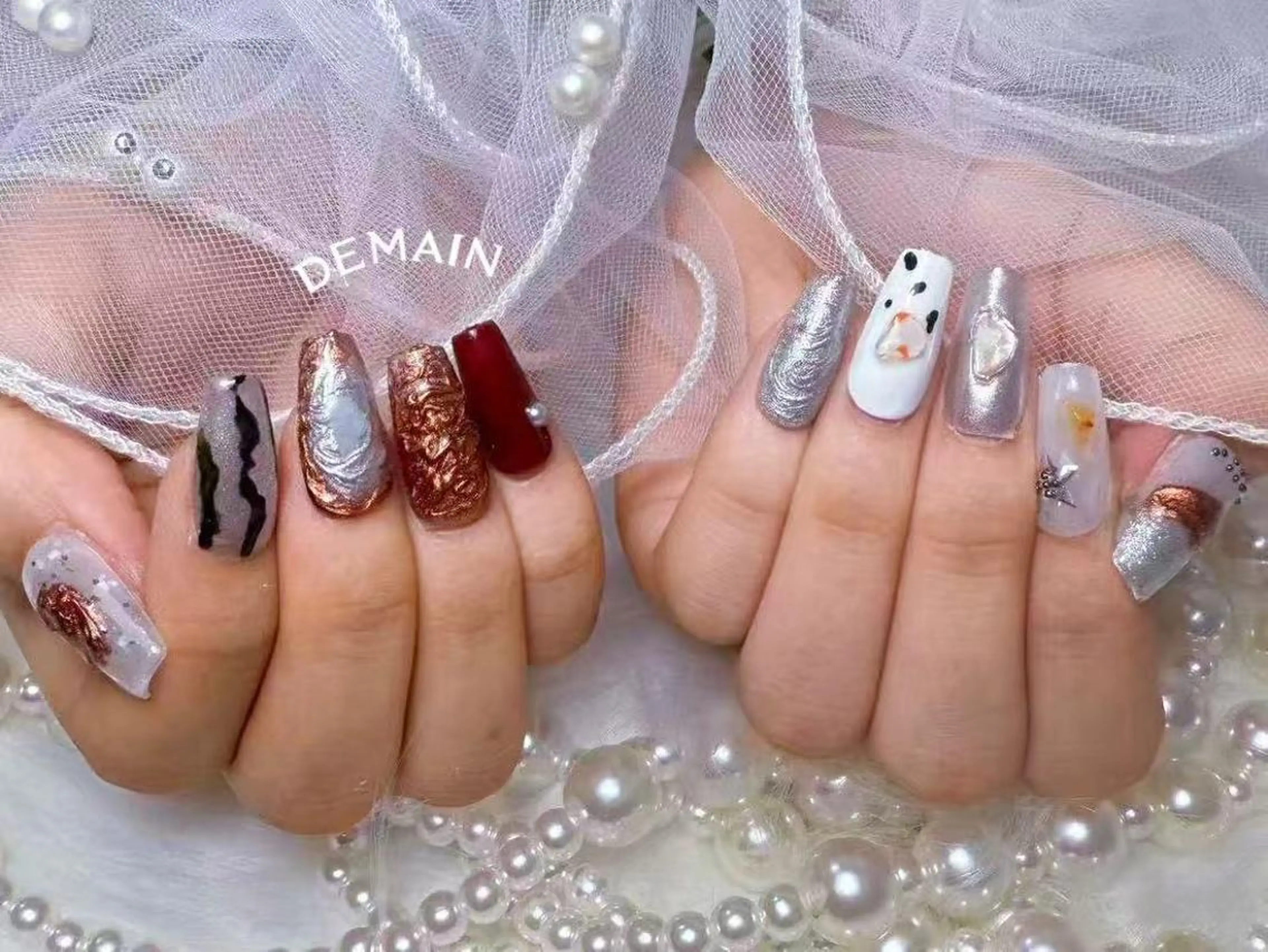 ネイル DEMAIN- 🕊️のネイルデザイン