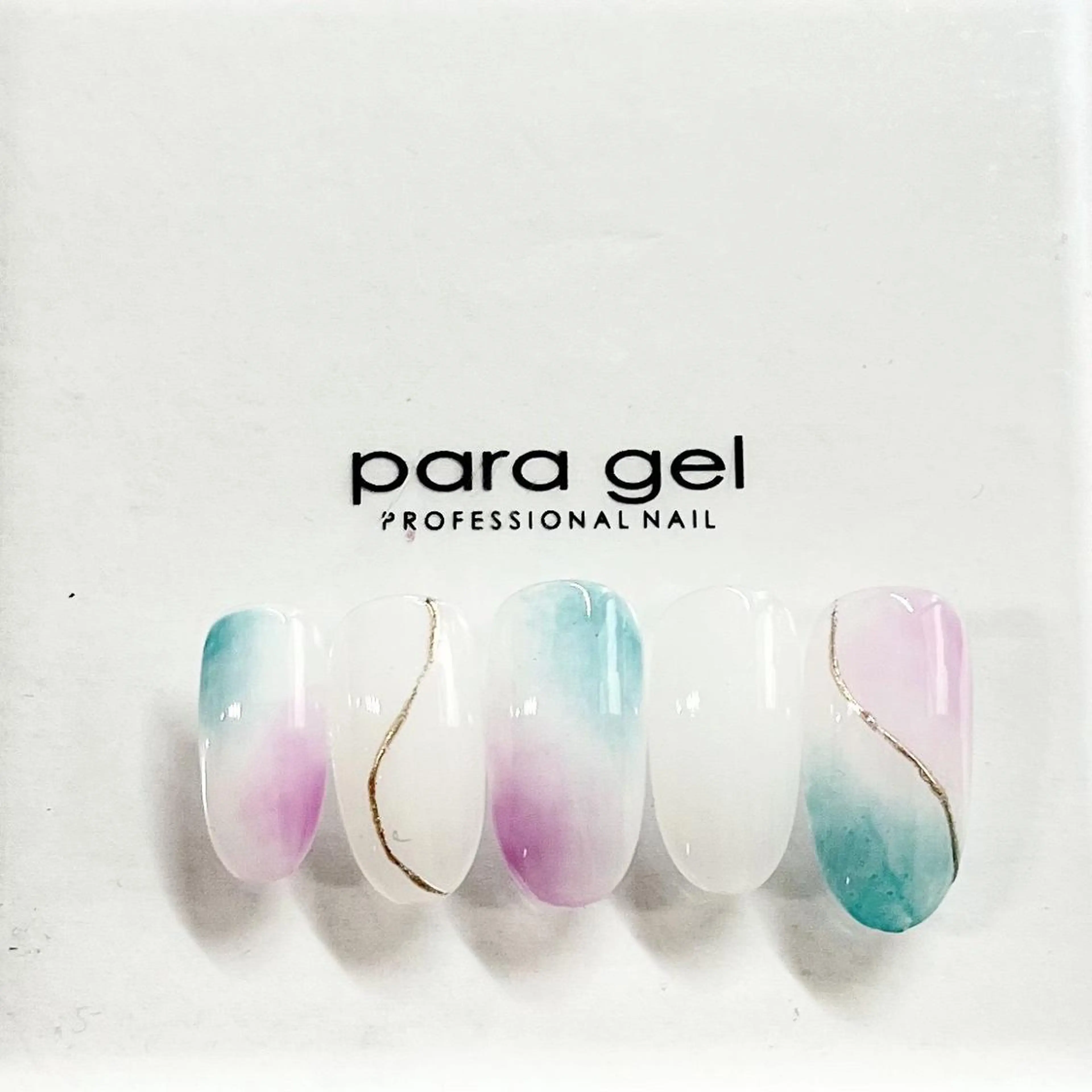 ネイル BellaLuna 金子のネイルデザイン