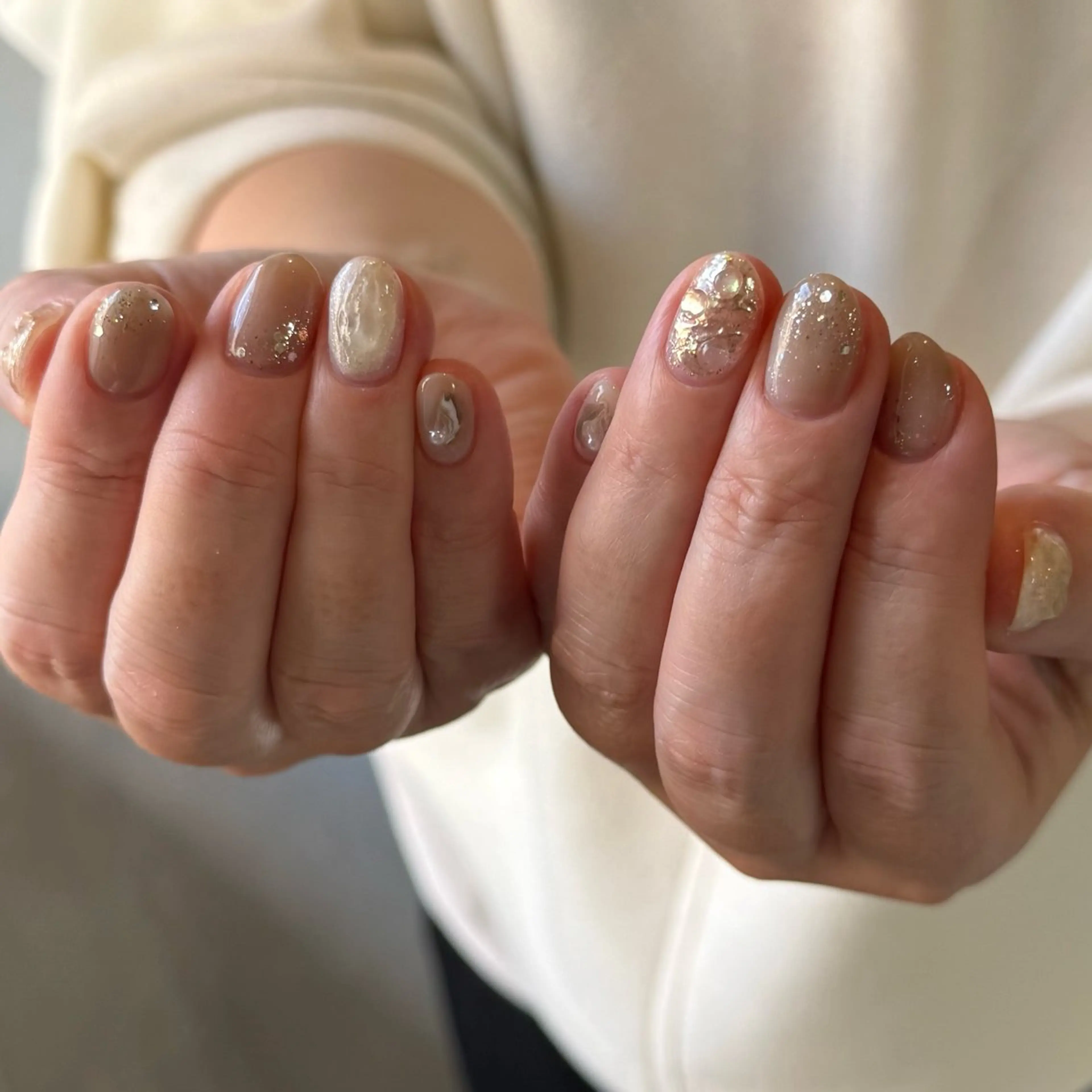 ネイル ハンドネイル フットネイル haru .のネイルデザイン