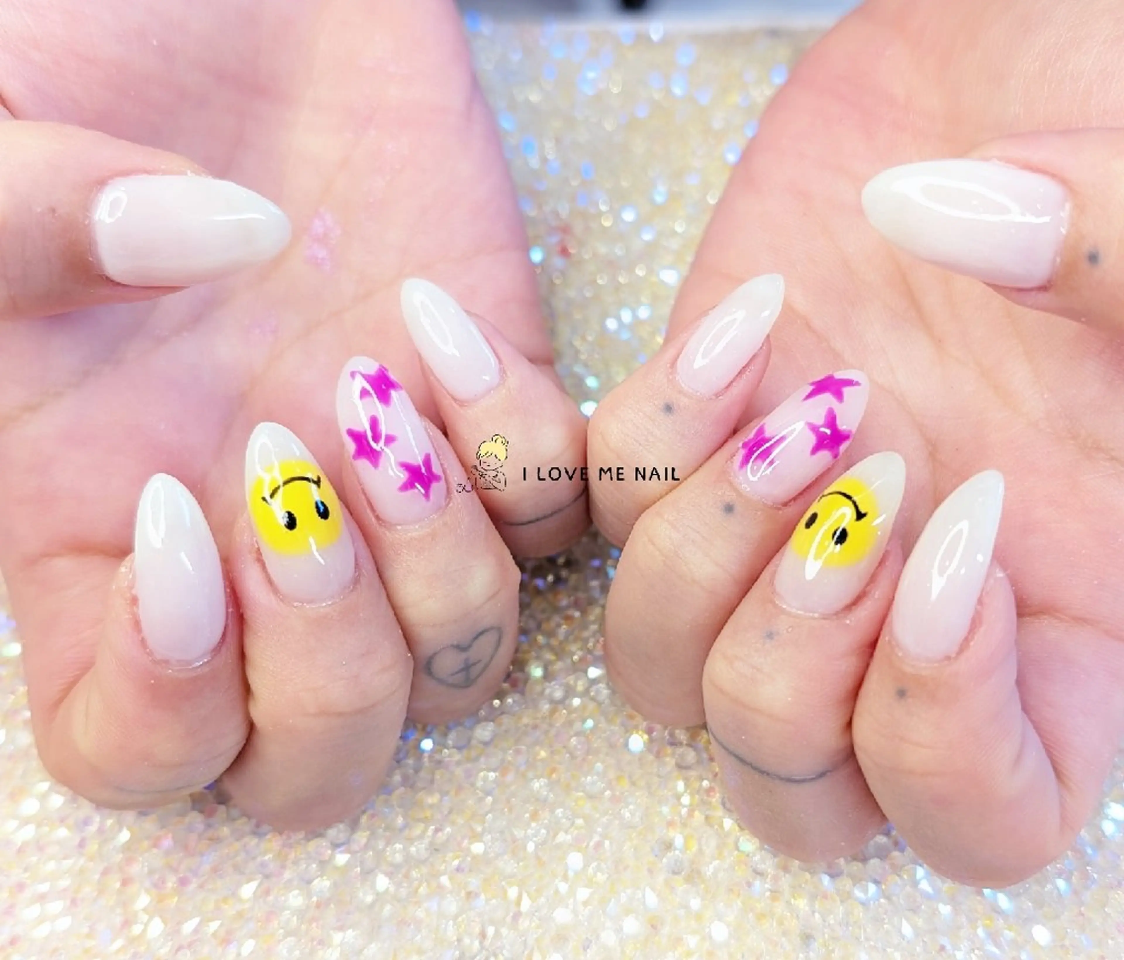 ネイル 長さ出し ハート 韓国ネイル マグネットネイル ニュアンスネイル I LOVE ME  NAIL.｡.:*♡のネイルデザイン