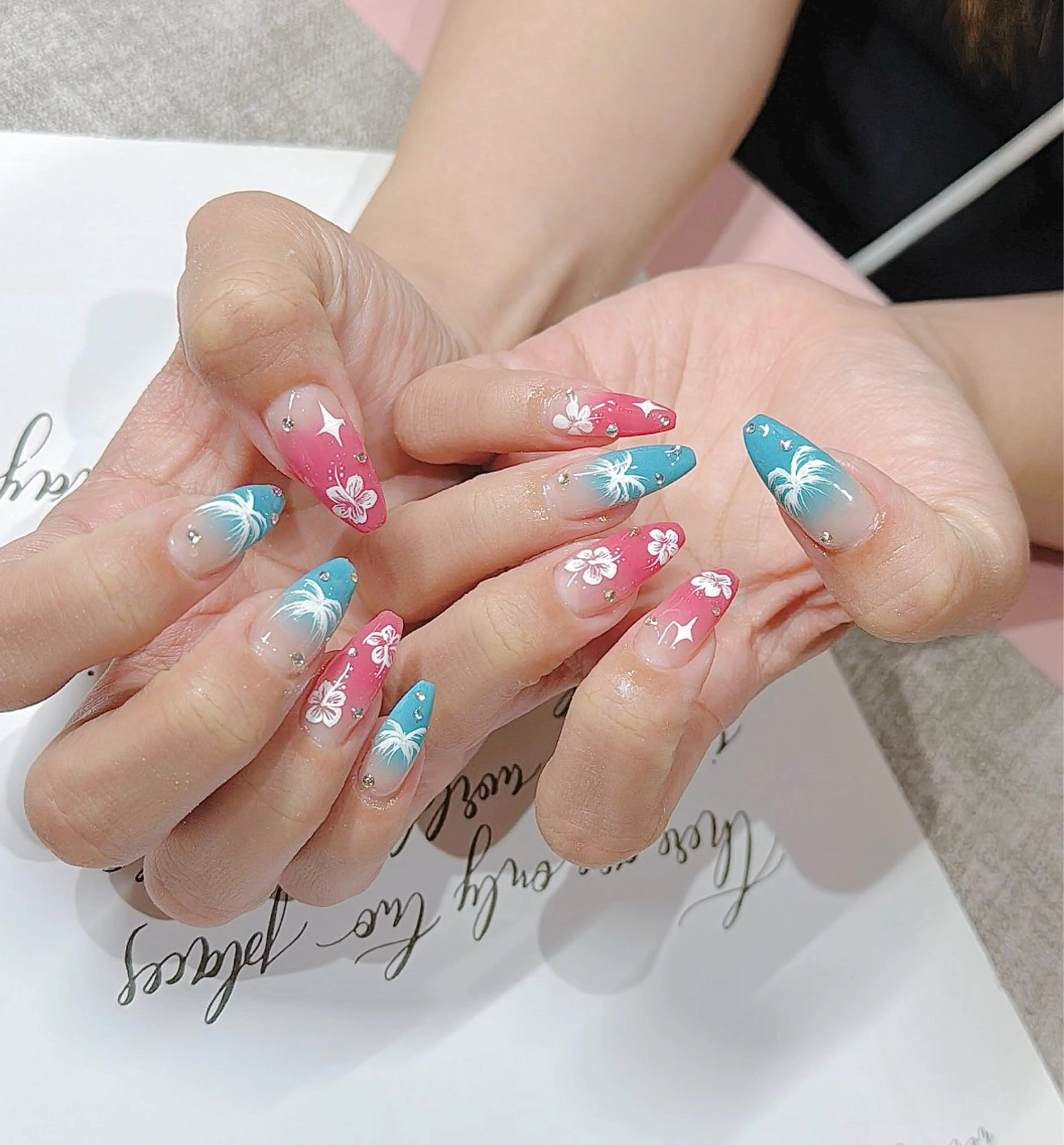 ネイル ハンドネイル NANA NAILのネイルデザイン