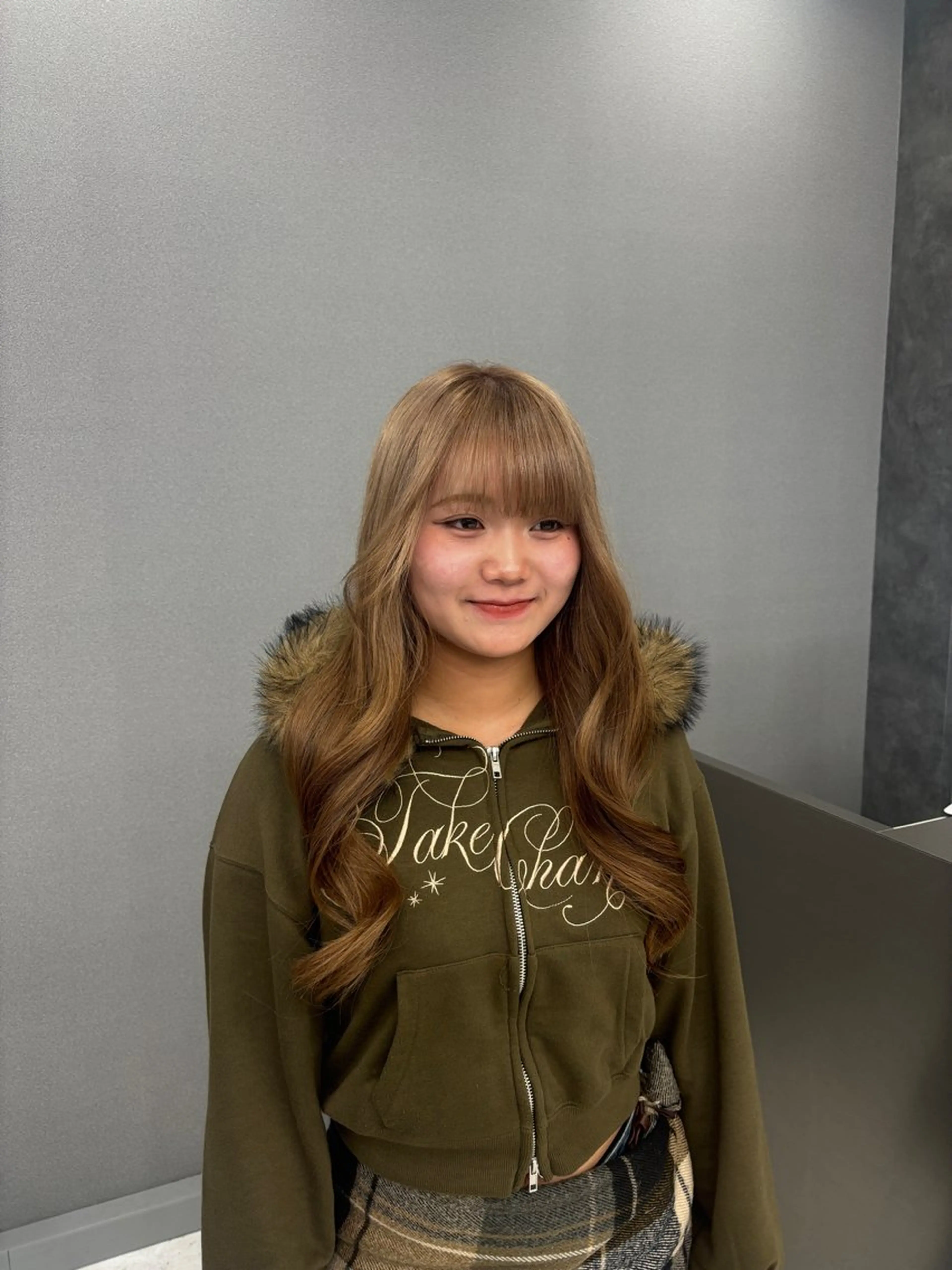 ロング カラー ヘアアレンジ ミルクティー/ピンク カラー/ みう🎀のヘアスタイル