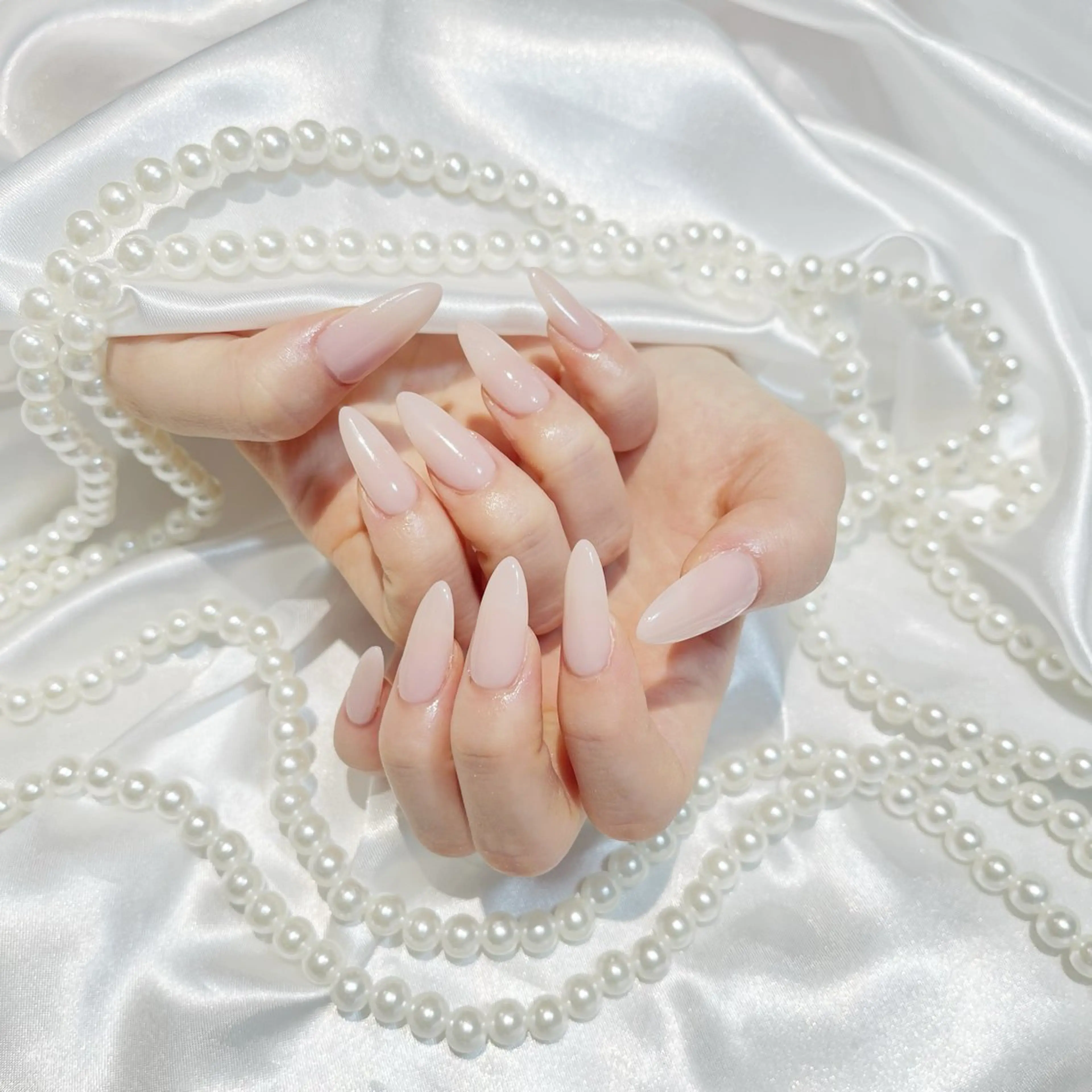 ネイル WISTERIA aisaのネイルデザイン