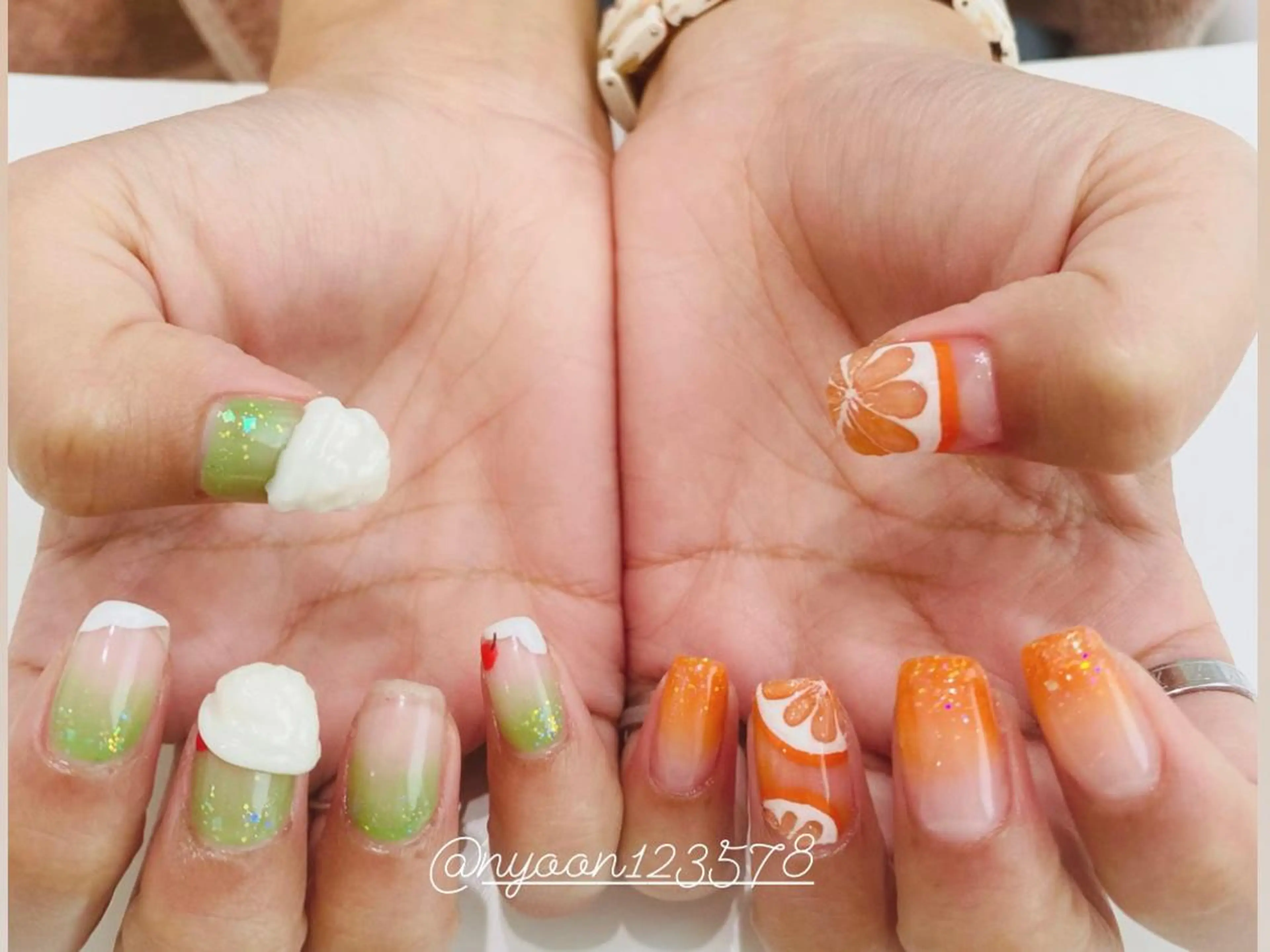 ロング ネイル マツエク・マツパ アイブロウ 眉カラー パリジェンヌラッシュリフト 一重×まつ毛パーマ ワンホンマツエク エクステ 13日3980円‼️ マグもデザインも◎のネイルデザイン