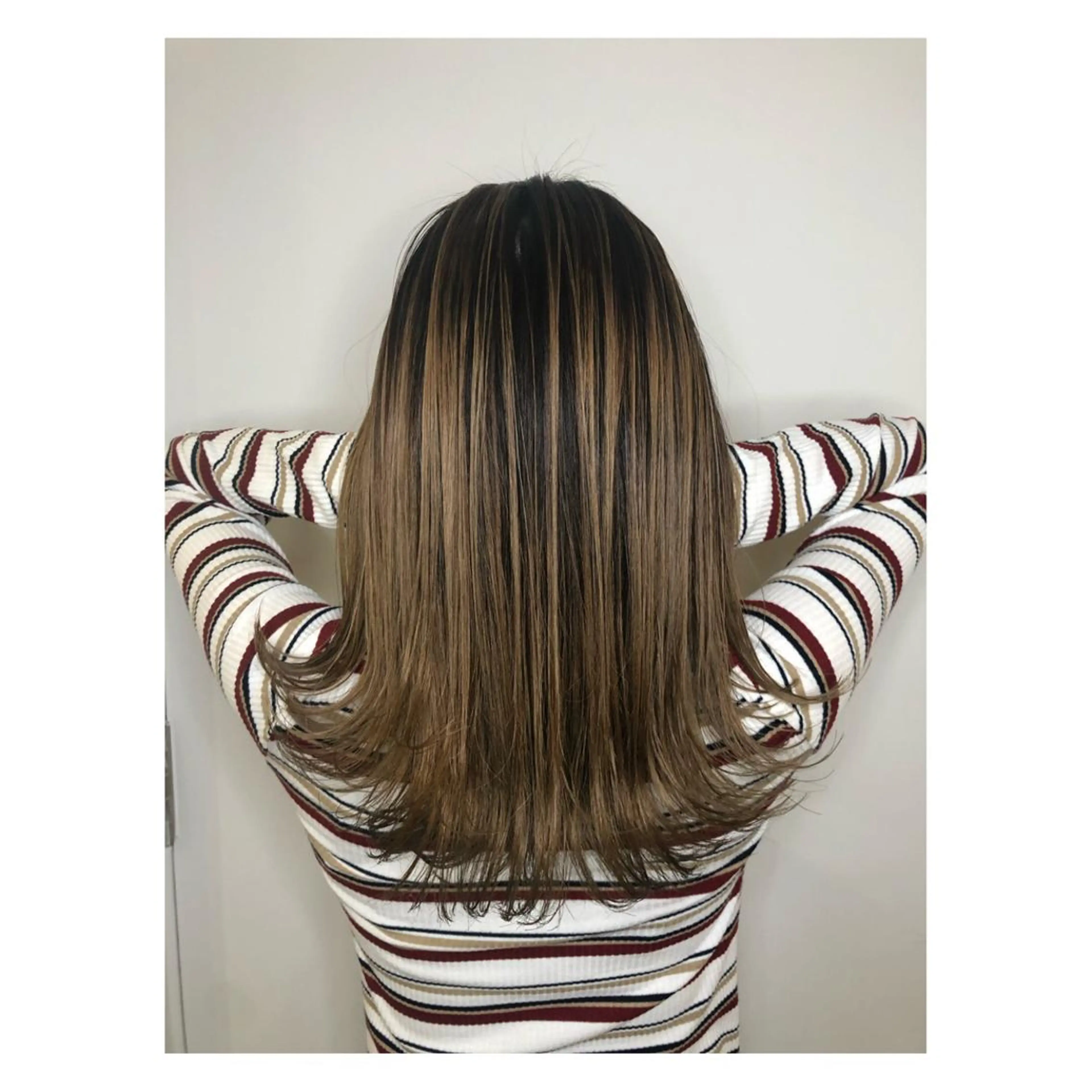 ミディアム カラー ブリーチカラー🌈 石垣翔太のヘアスタイル