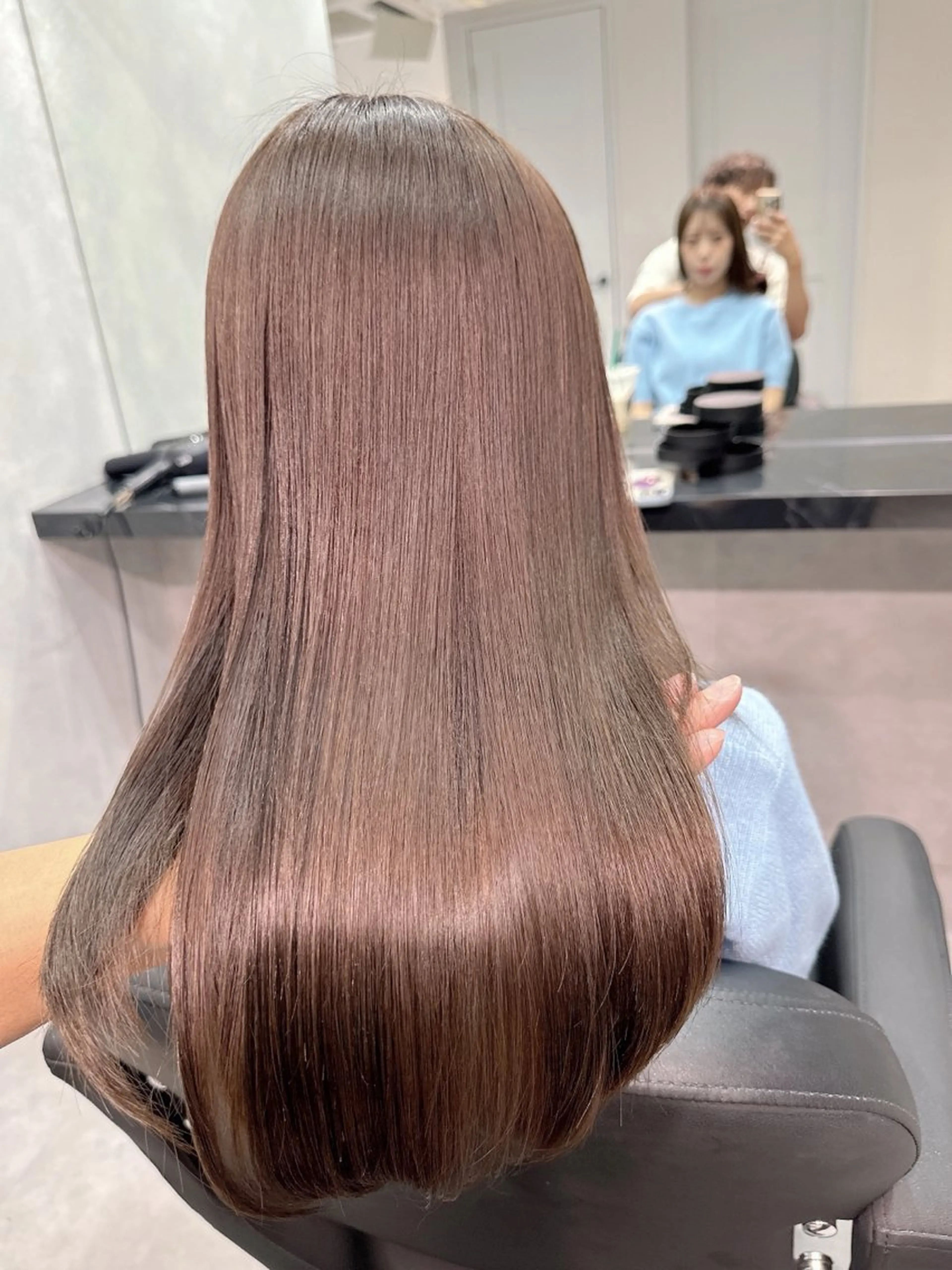 セミロング 伸ばしかけ 髪質改善 縮毛矯正 トリートメント 酸熱トリートメント LUANA/千種 竹内康のヘアスタイル