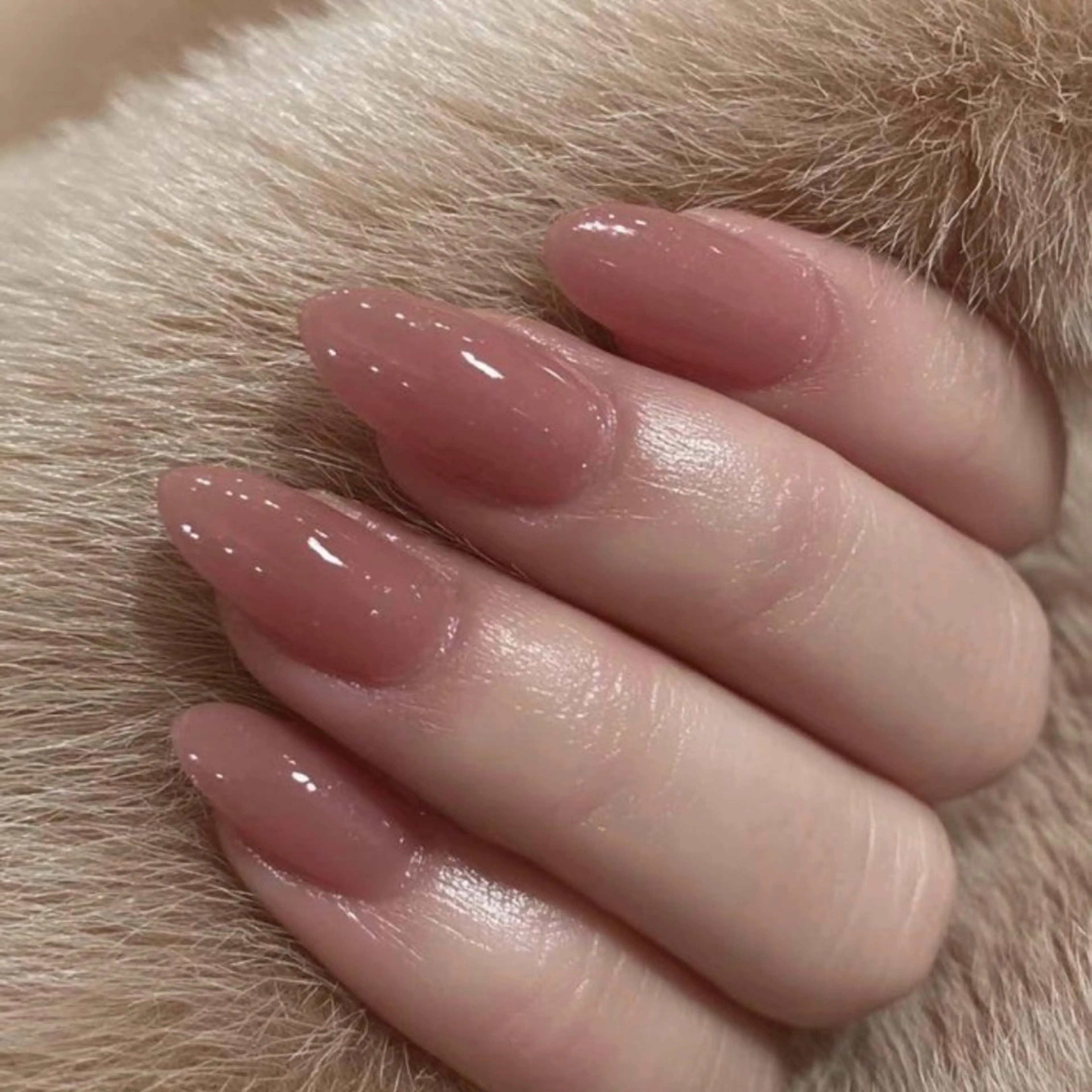 ネイル フットネイル ワンカラーネイル ハンドネイル LAVISH manaのネイルデザイン