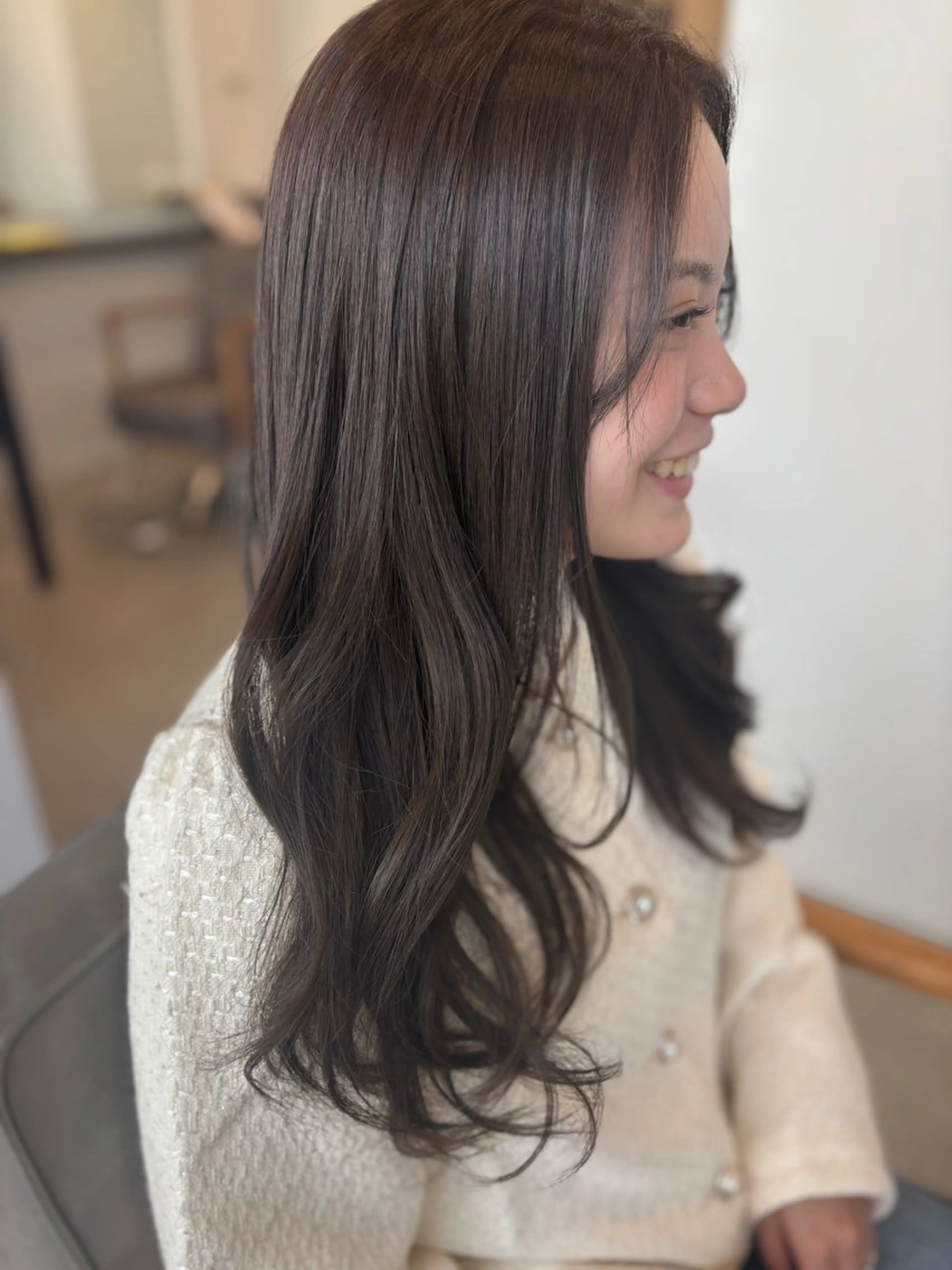 ロング レイヤーカット トリートメント 🩵YUKO🩵 from...✂️のヘアスタイル