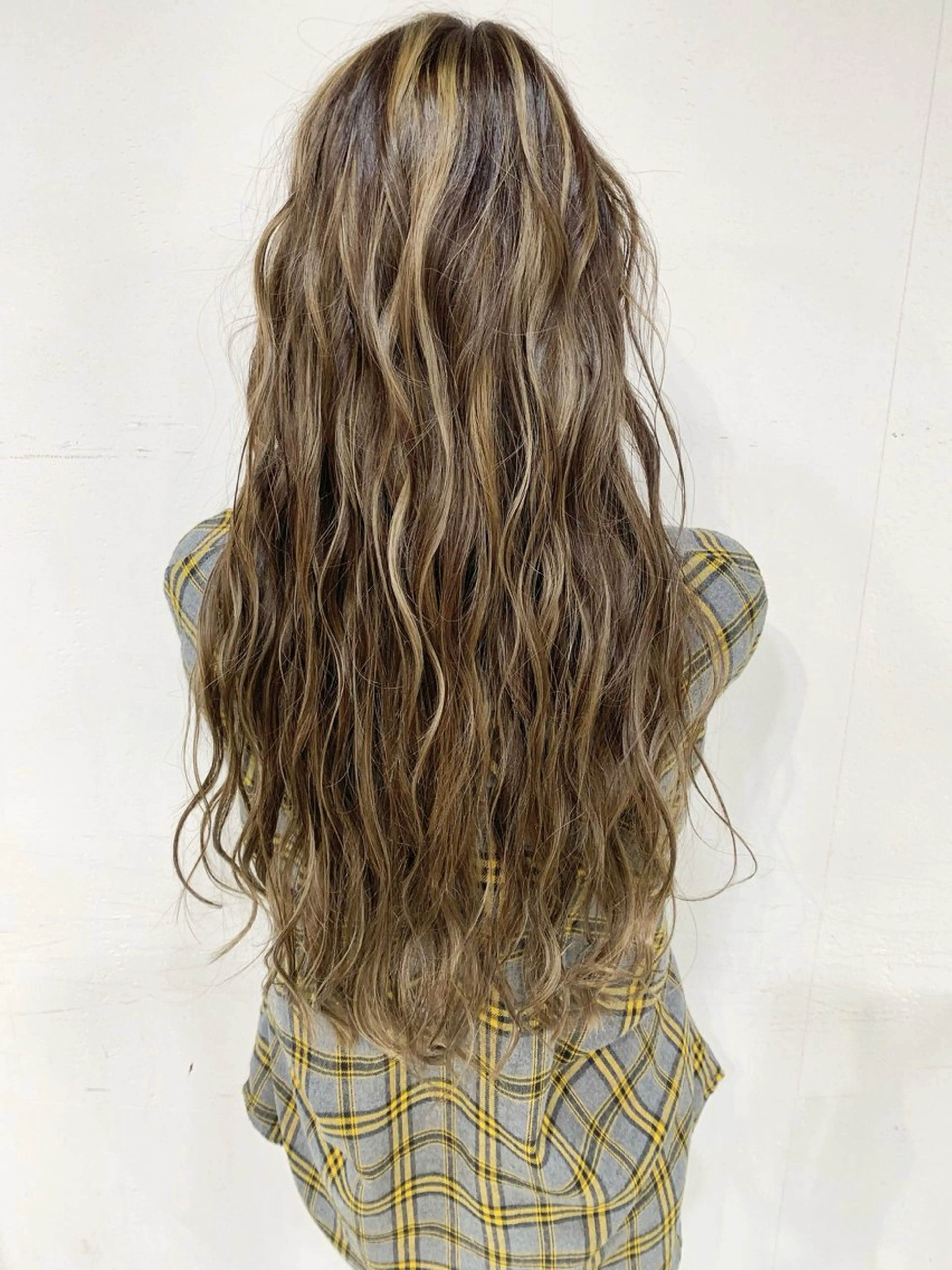 ロング トリートメント ヘアカラー トリートメント 【🌟白髪ぼかし🌟 】レイヤー‼️長谷川のヘアスタイル