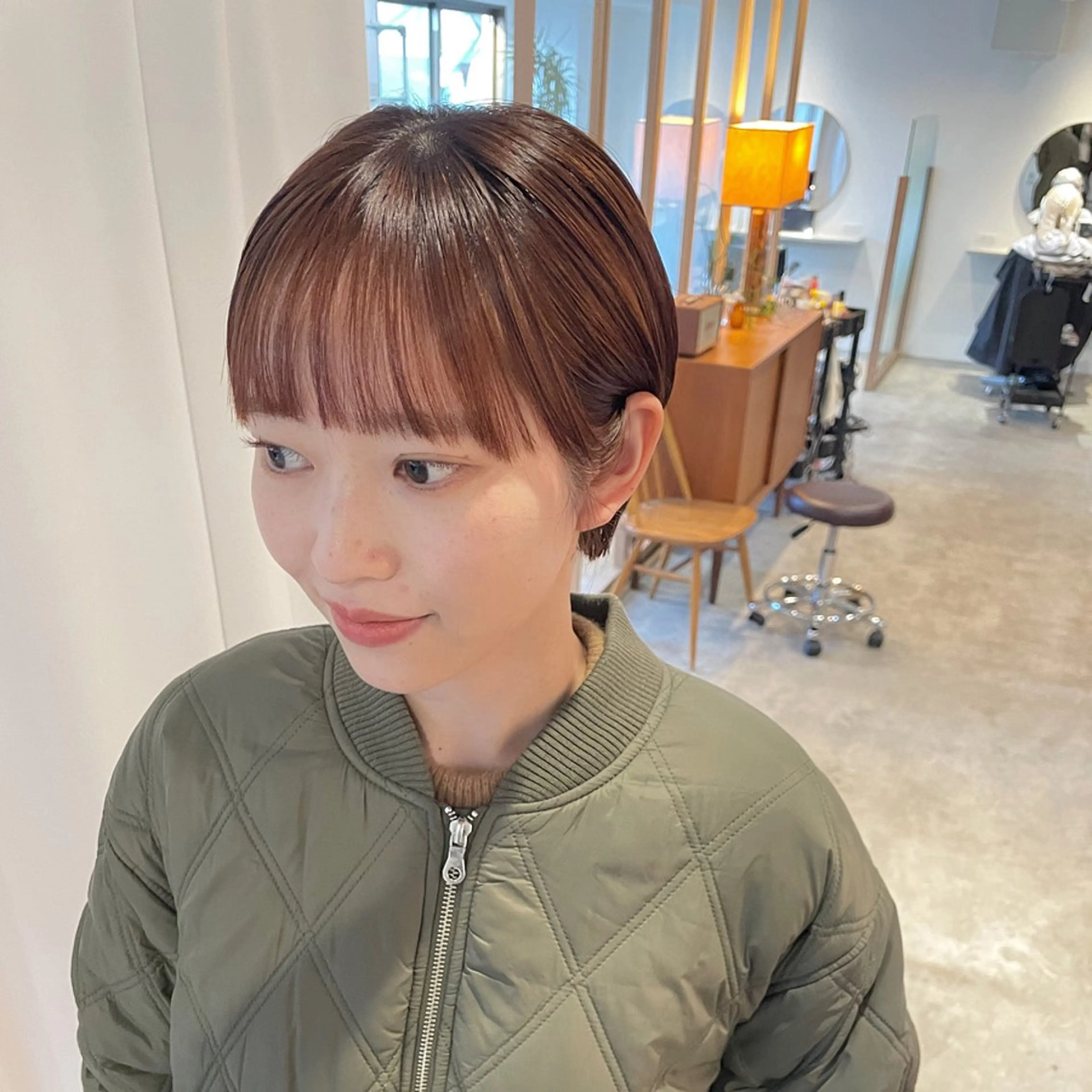 ショート カラー 丸みショート オレンジ ショートヘア ワイドバング カット ヘアカラー トリートメント Takuma Suzuki中目黒のヘアスタイル