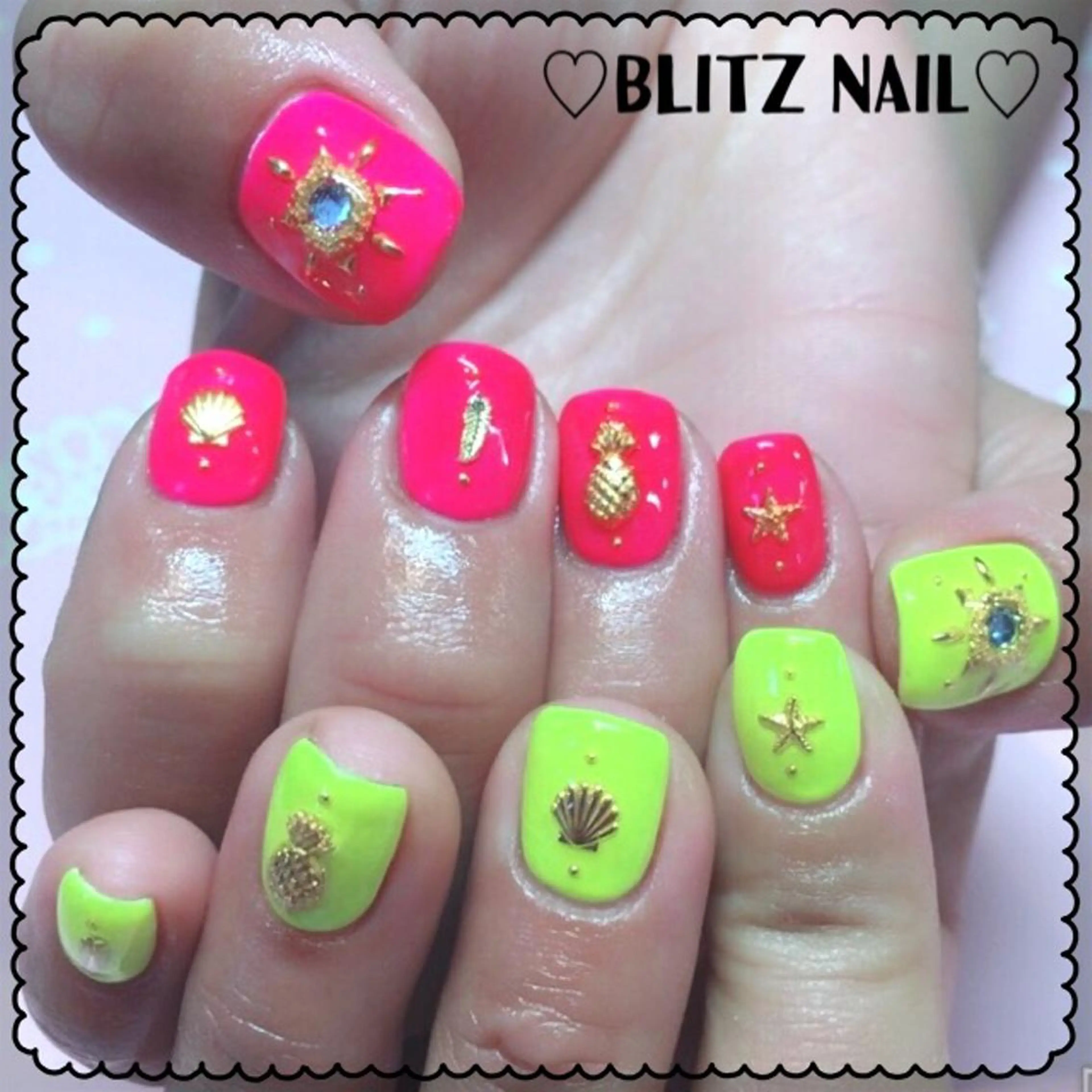 ネイル BLITZ Nail 岩田💅🏻✨のネイルデザイン