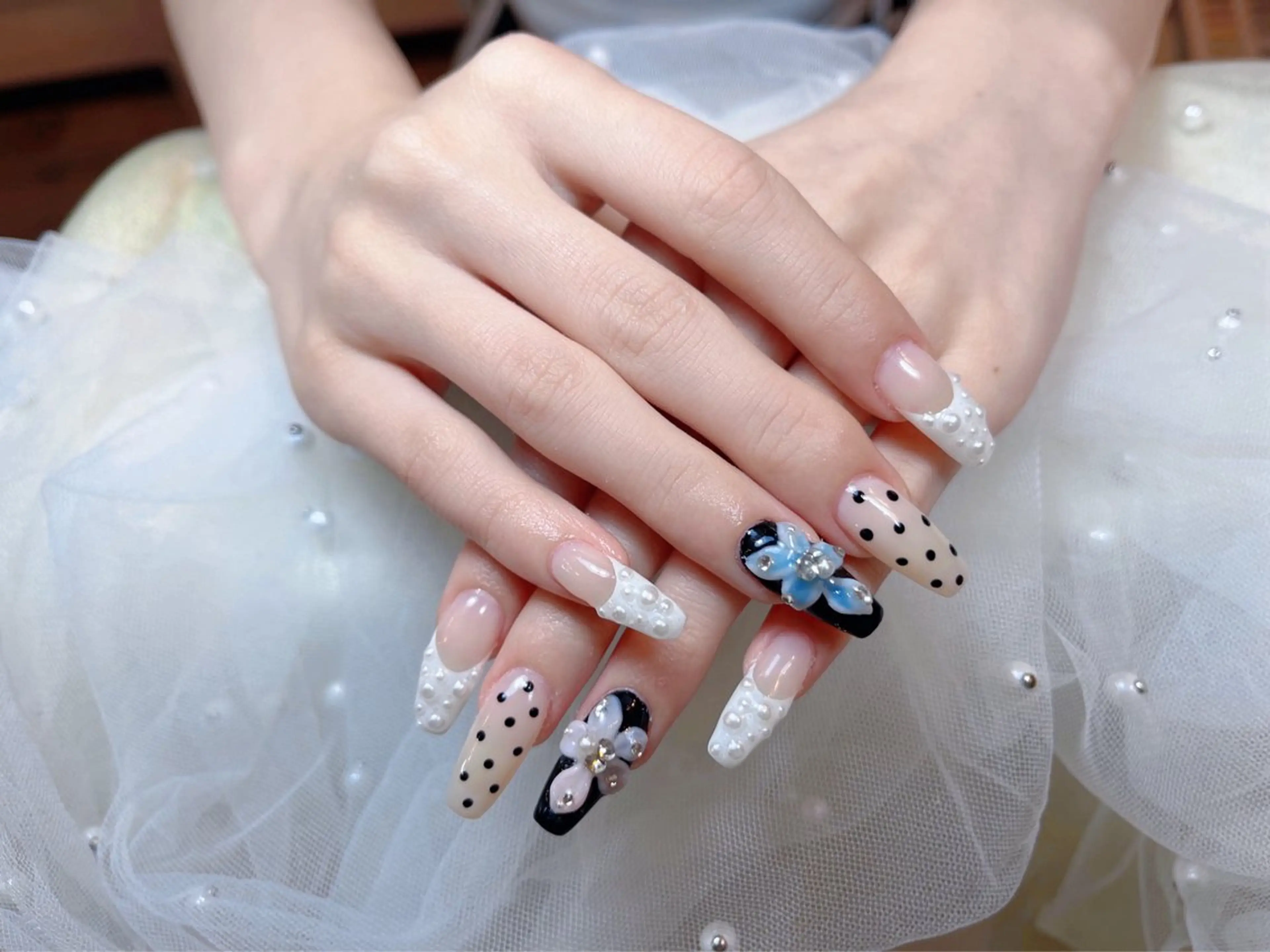 ネイル ドット ハンドネイル nail salon Recessのネイルデザイン