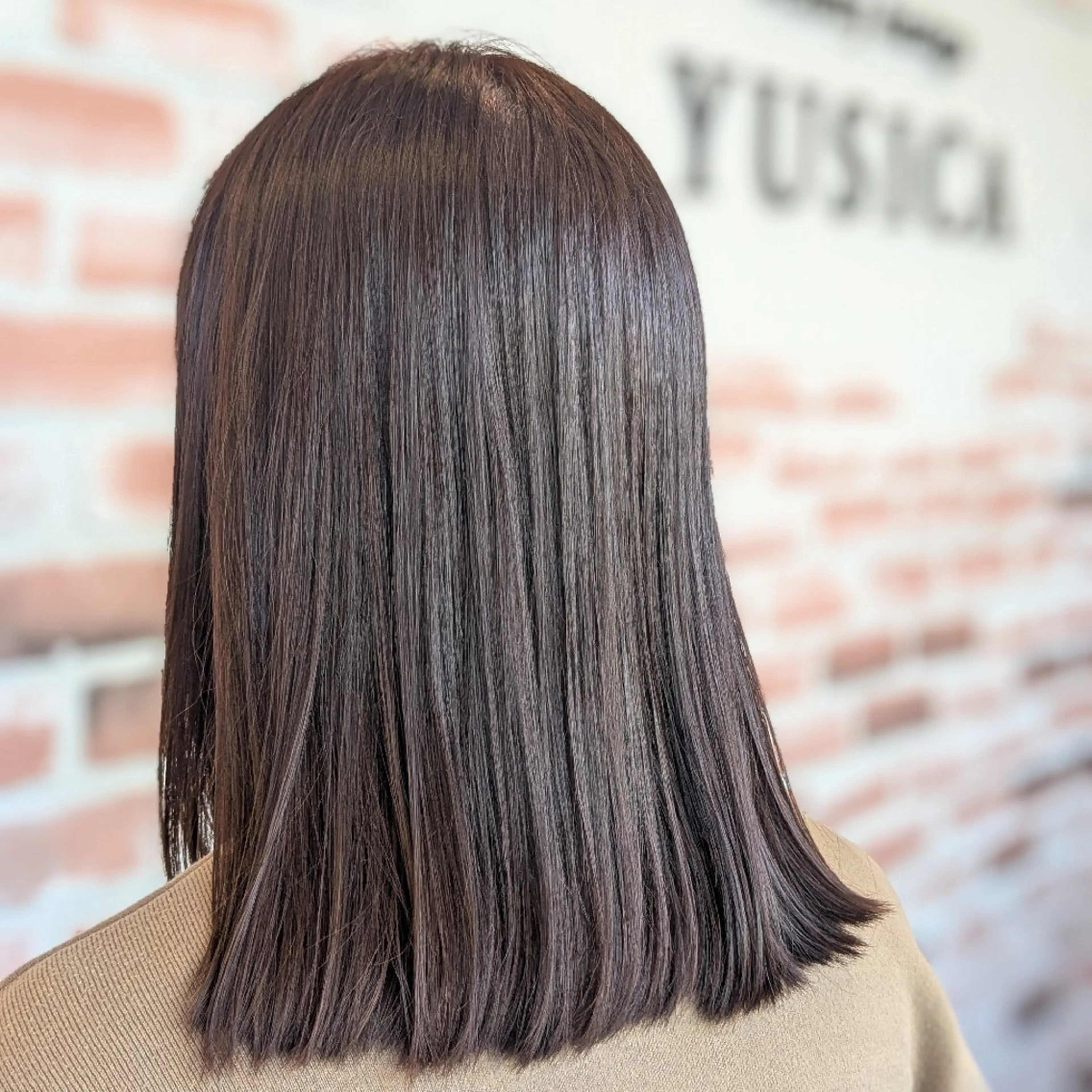 カラー セミロング YUSICA所沢✨ 飛田(ひだ)🐸のヘアスタイル