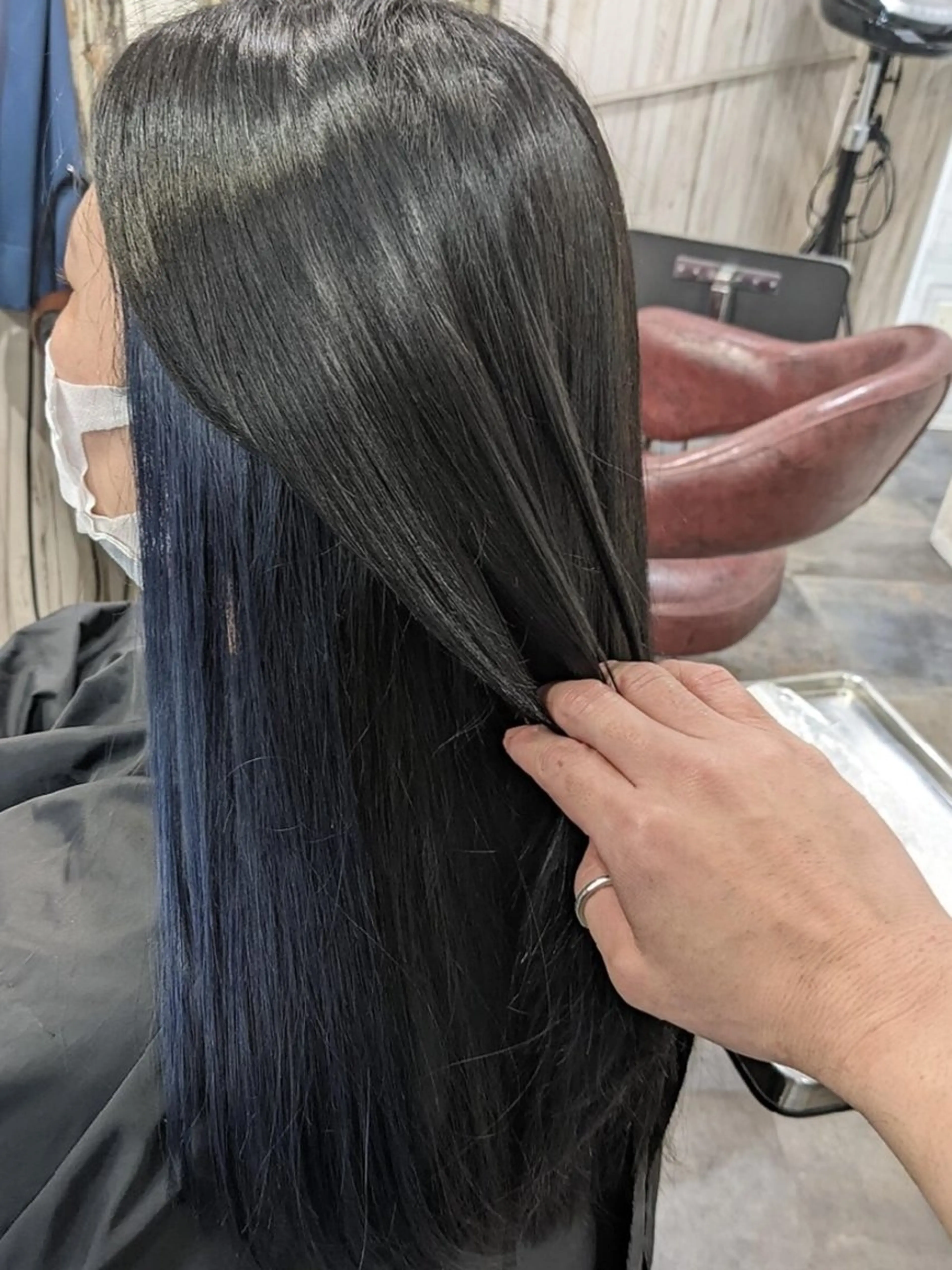 ✨インナー✨カット➕ケアインナーカラー【レイヤーカット/顔周り/前髪/デザインカラー/インナーカラー/イヤリングカラー】の写真