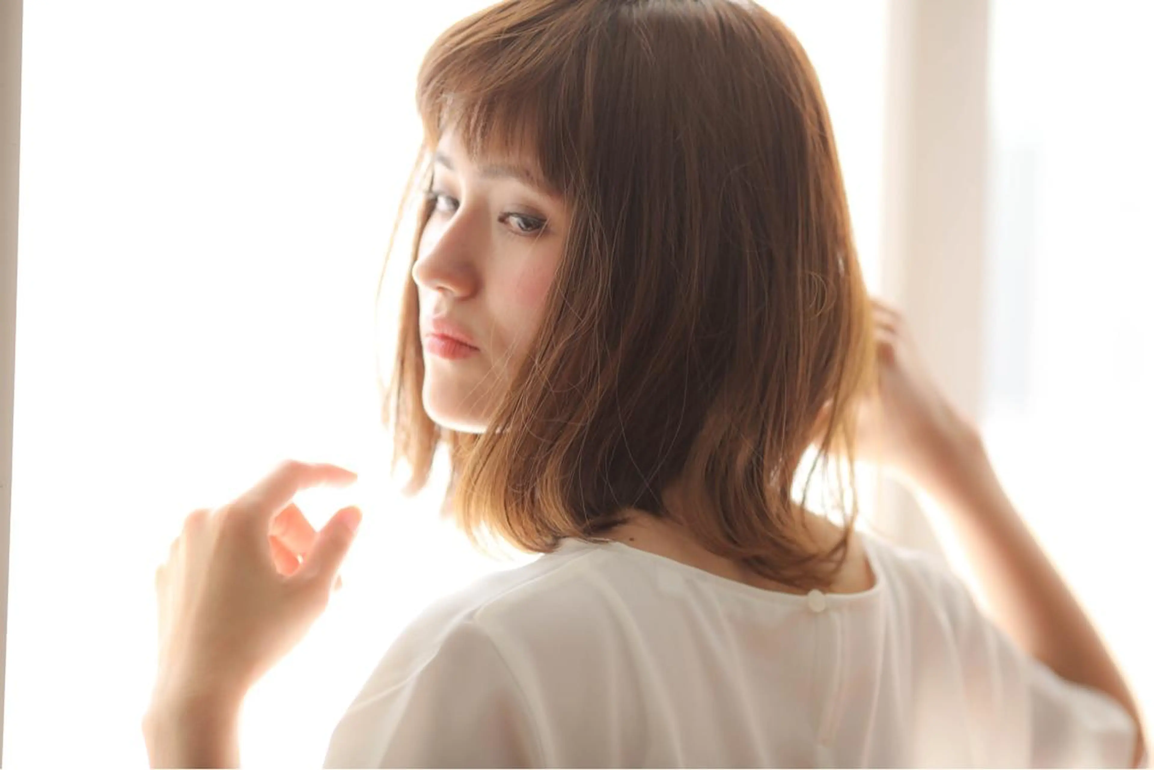 ミディアム カラー パーマ ヘアアレンジ ネイル マツエク・マツパ eyelush color world庄内駅前所属・シールエクステ／豊中 吉田孝司のヘアスタイル