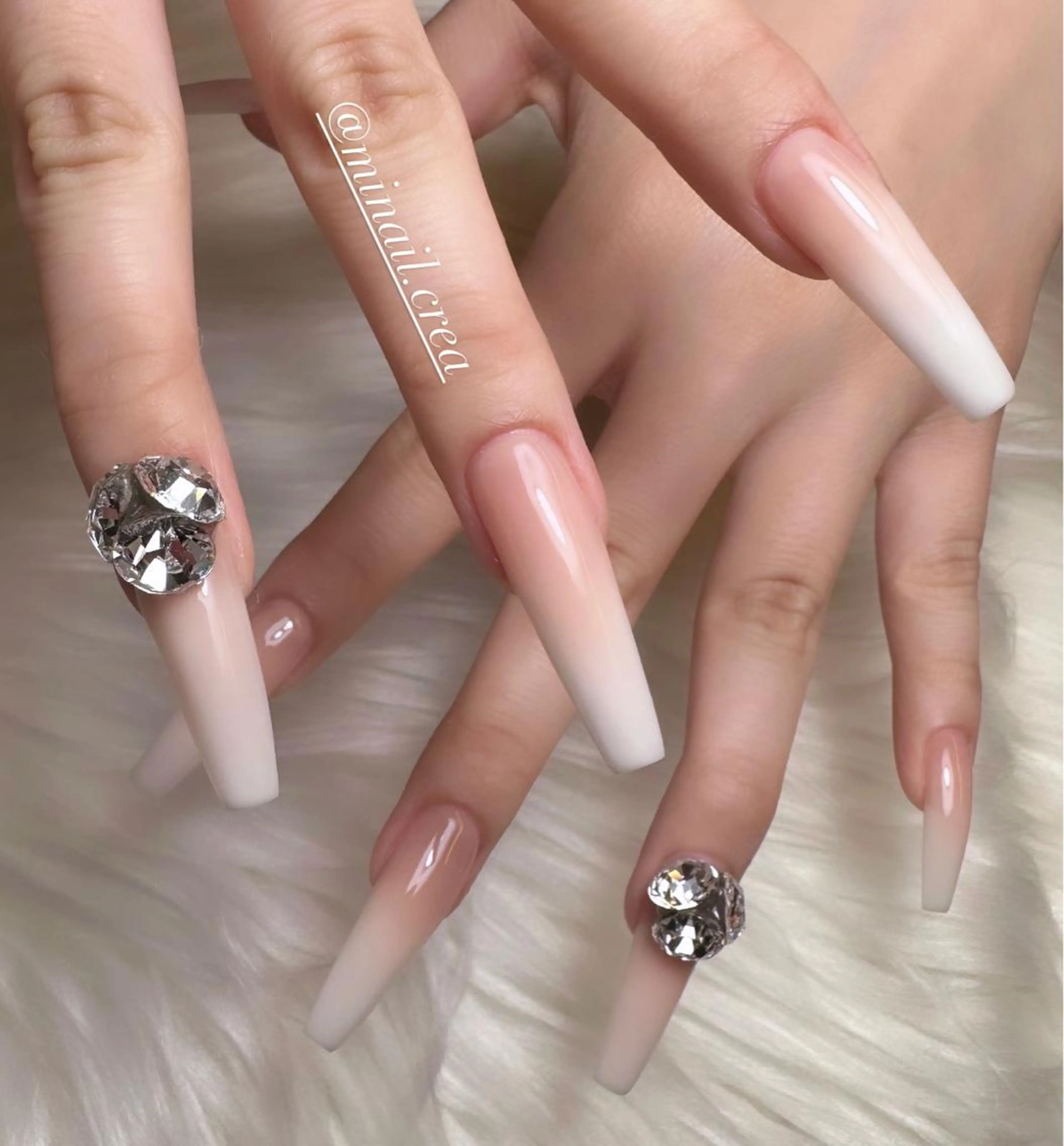 ネイル ロングネイル スカルプネイル ハンドネイル CRéA　-private nailsalon-所属・CReA nailのネイルデザイン