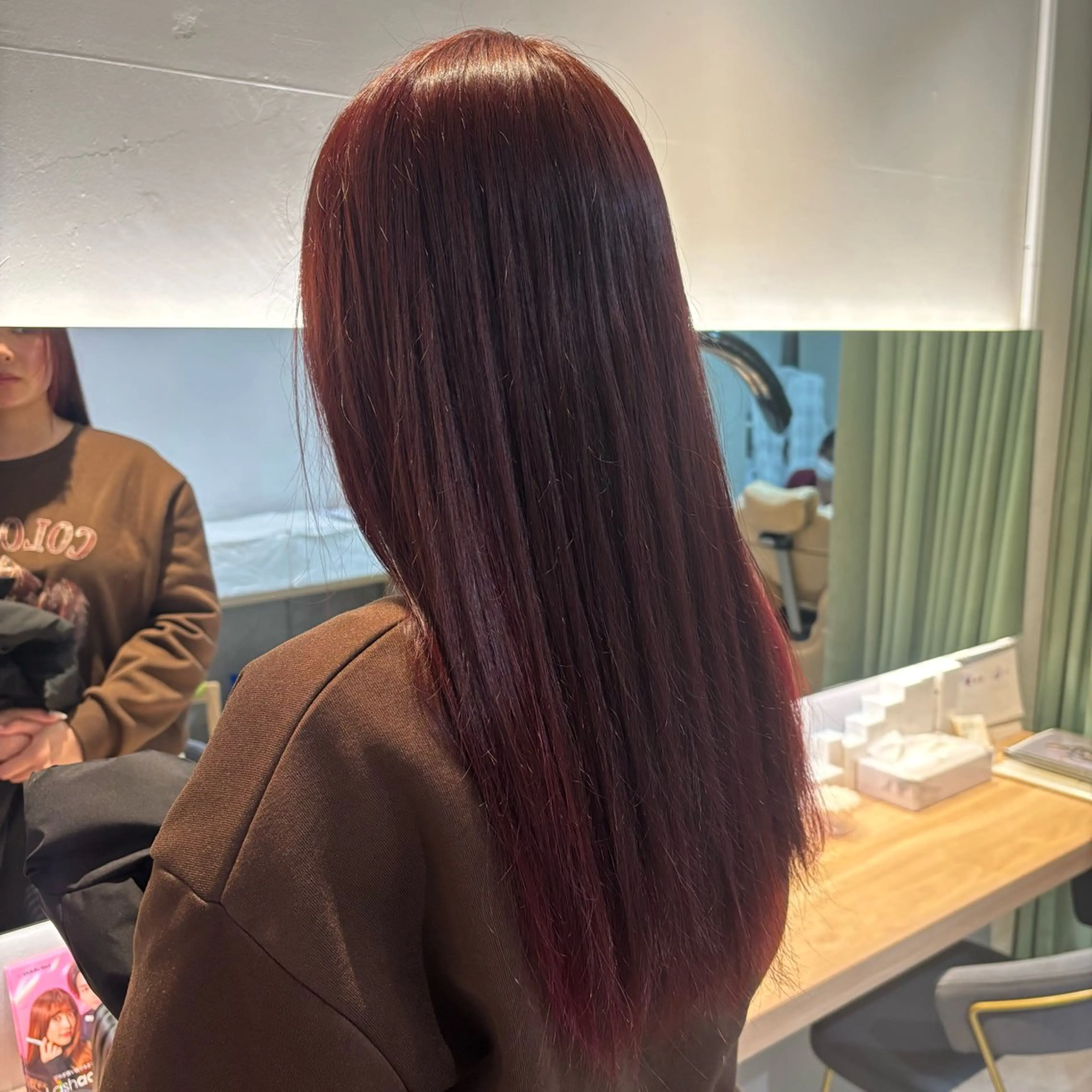 ロング カラー りあの🎀 /暖色カラー🍒のヘアスタイル