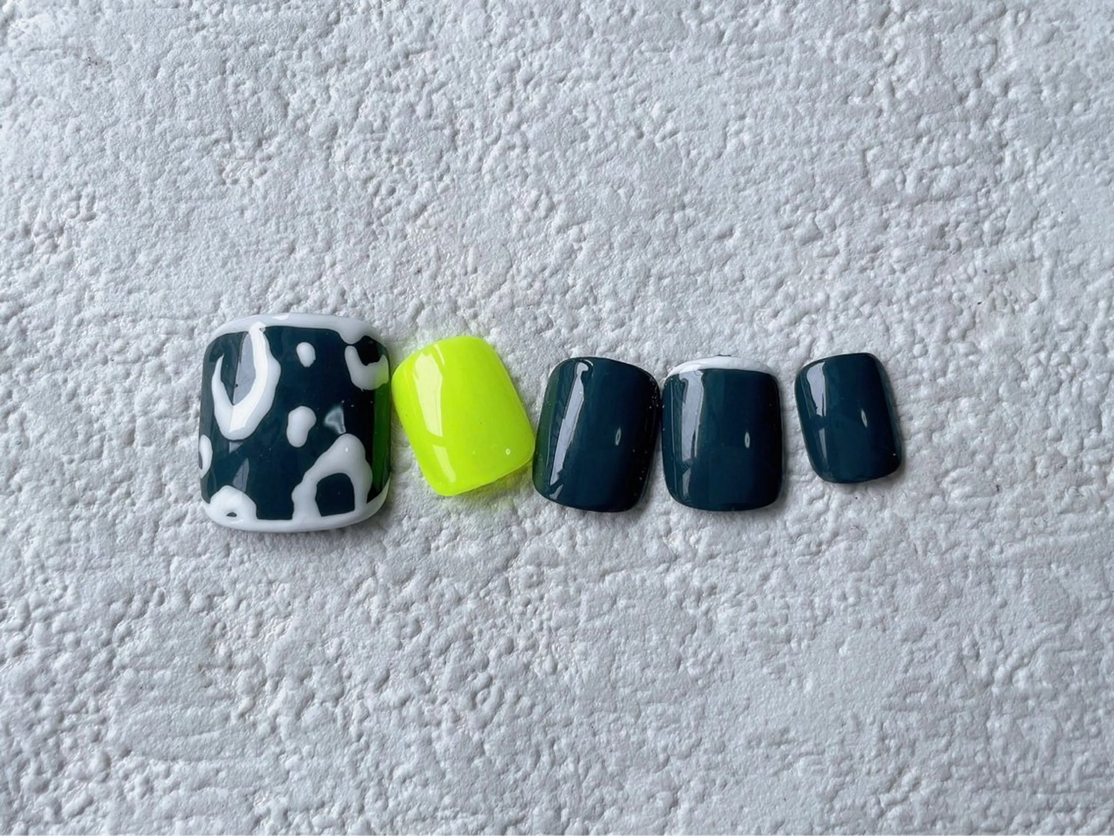 ネイル オーロラネイル フットネイル フレンチネイル ジェルネイル 韓国ネイル Mogu nail 二子玉川のネイルデザイン