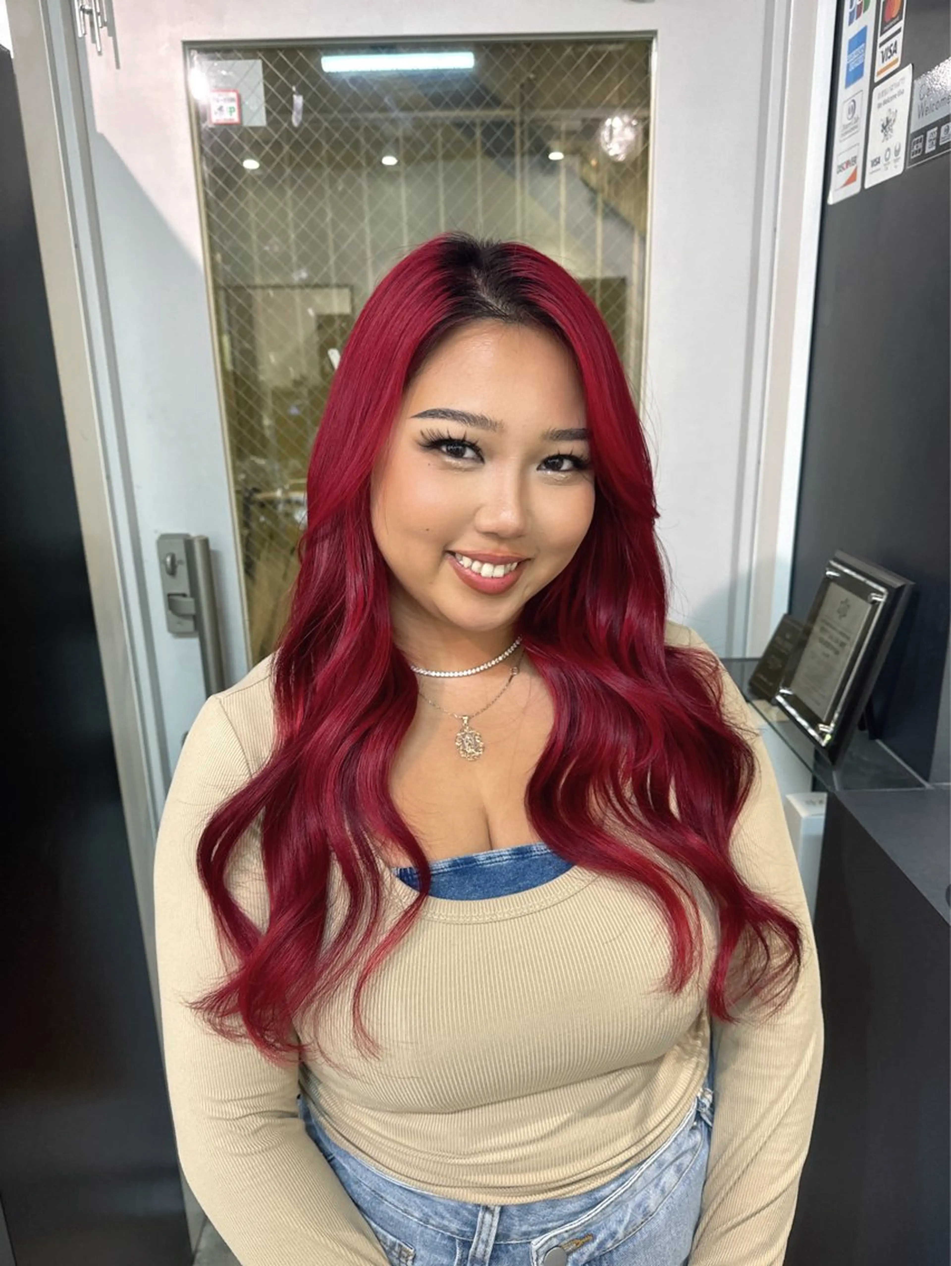 ロング カラー ハイトーン&髪質改善 &韓国エクステ🤎のヘアスタイル