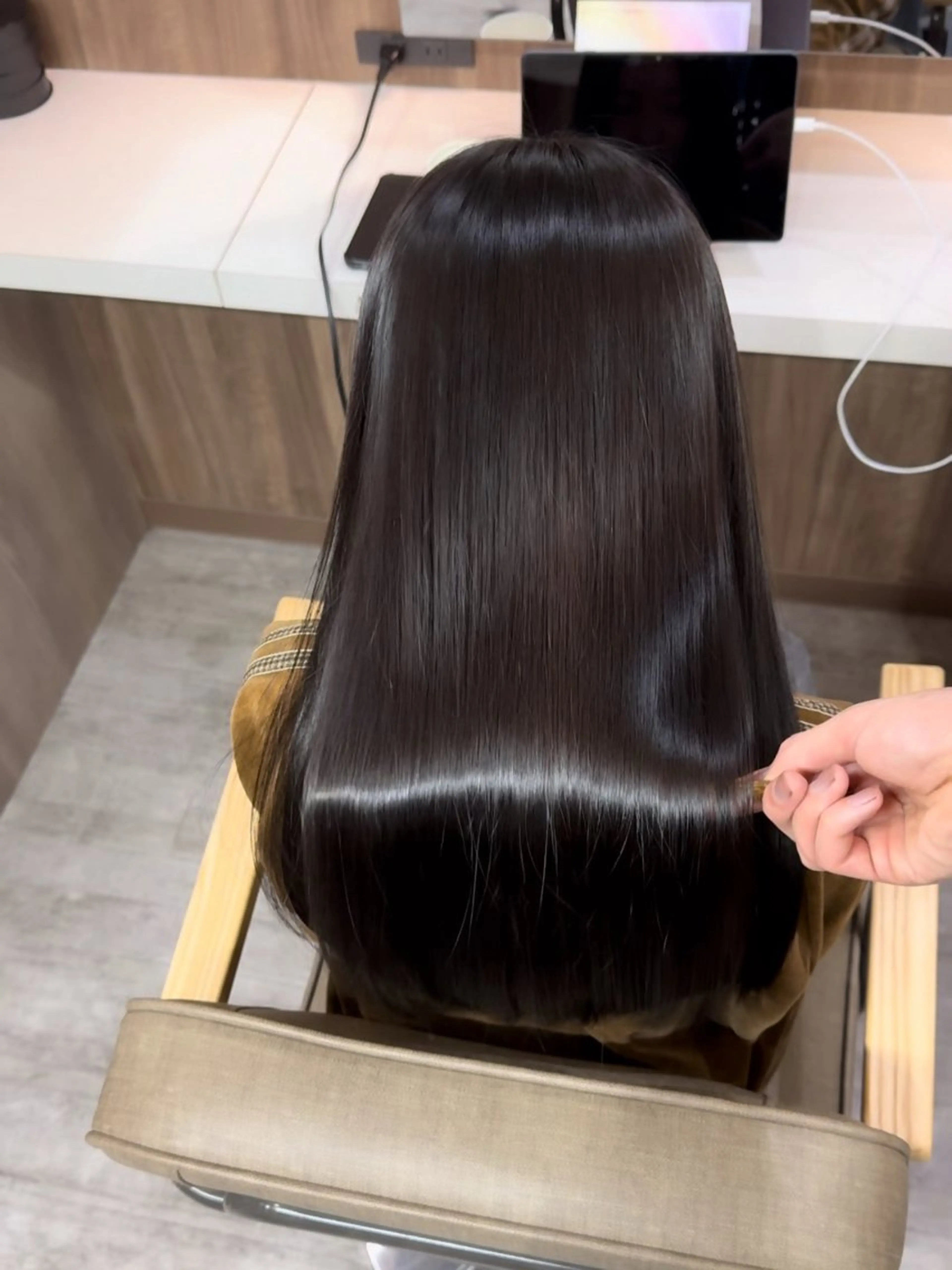 セミロング ヘアカラー トリートメント youres hair2'nd所属・高級髪質改善/透明感 艶カラー　瀧本侑輝のヘアスタイル