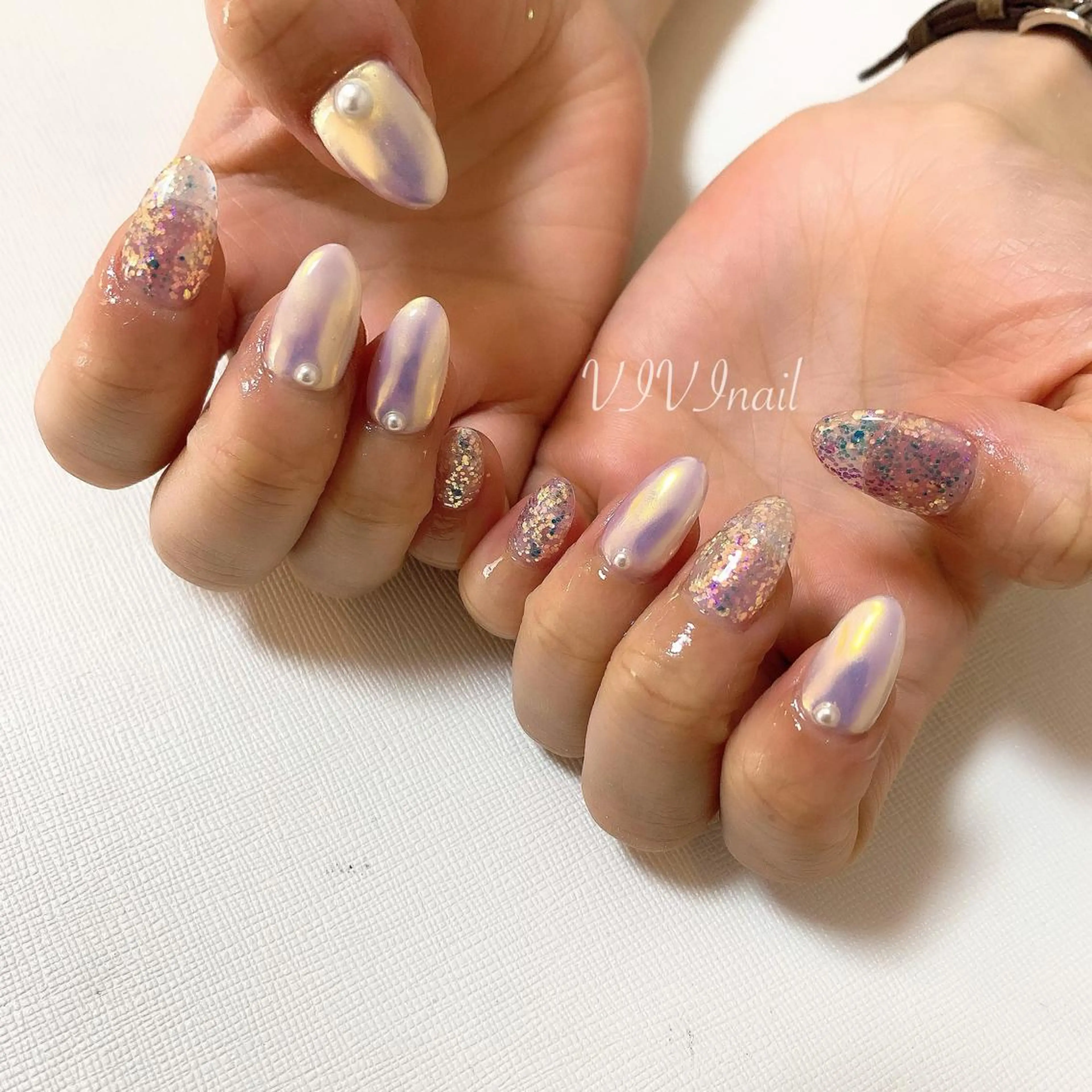 ネイル オーロラネイル 長さ出し ハンドネイル vivi nailのネイルデザイン