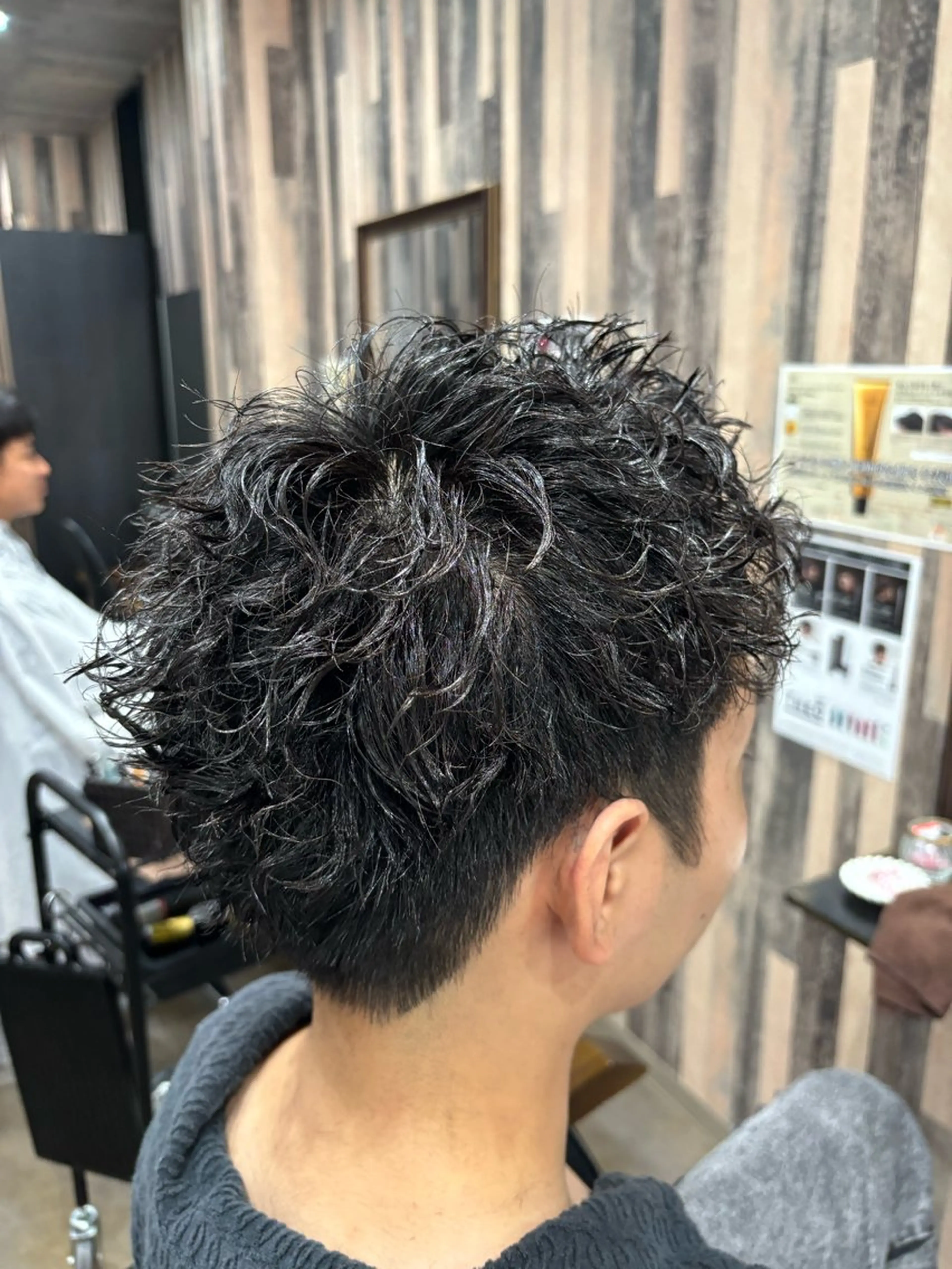 パーマ メンズ カット パーマ EDEN店長／ 短髪／パーマ職人🔥のヘアスタイル