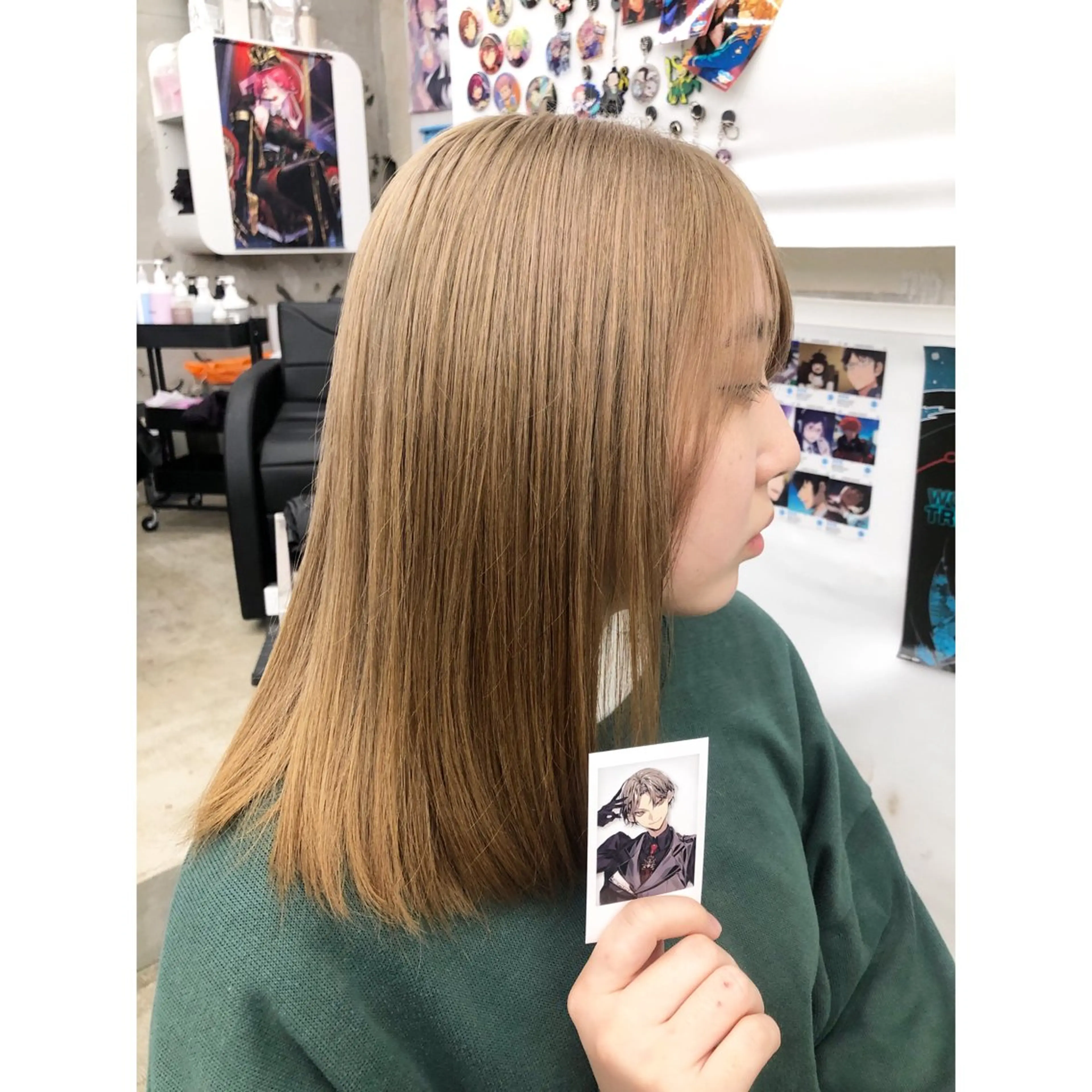 ミディアム カラー 推しカラー✨ オタク美容師ユウカのヘアスタイル