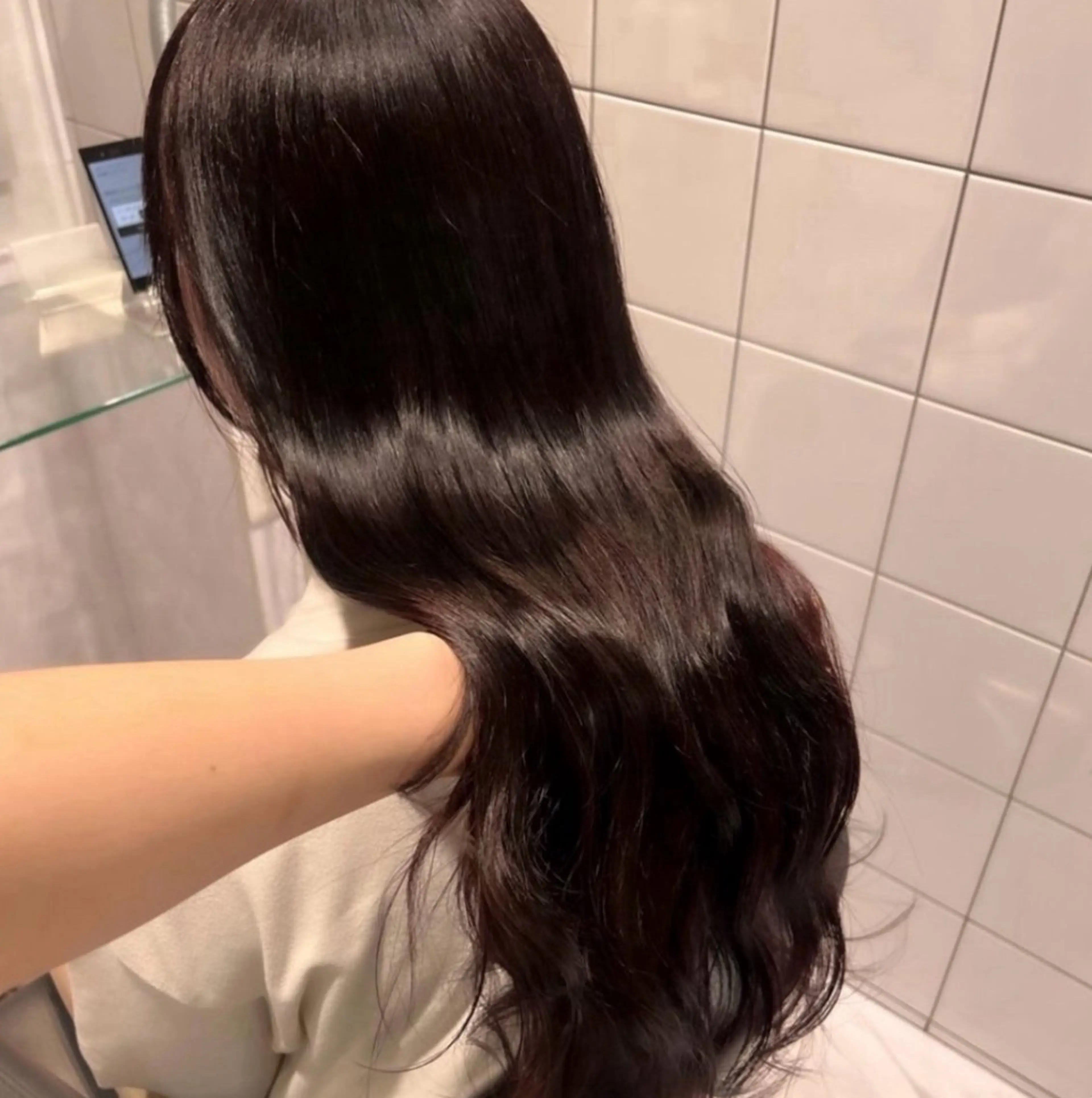 ロング カラー 🫧うる艶トレンド 🫧透明感カラーのヘアスタイル